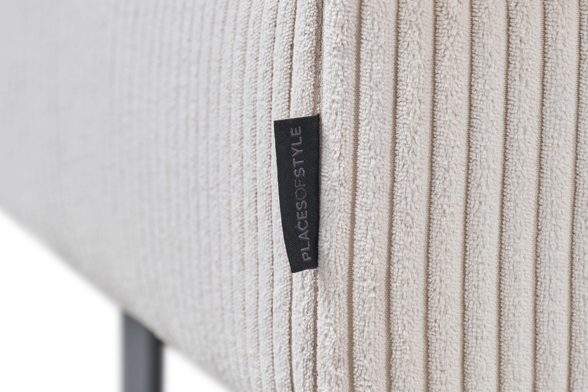 Places of Style Hocker »Pinto«, mit Keder, Metallfüßen und auch in Cord Bezug erhältlich
