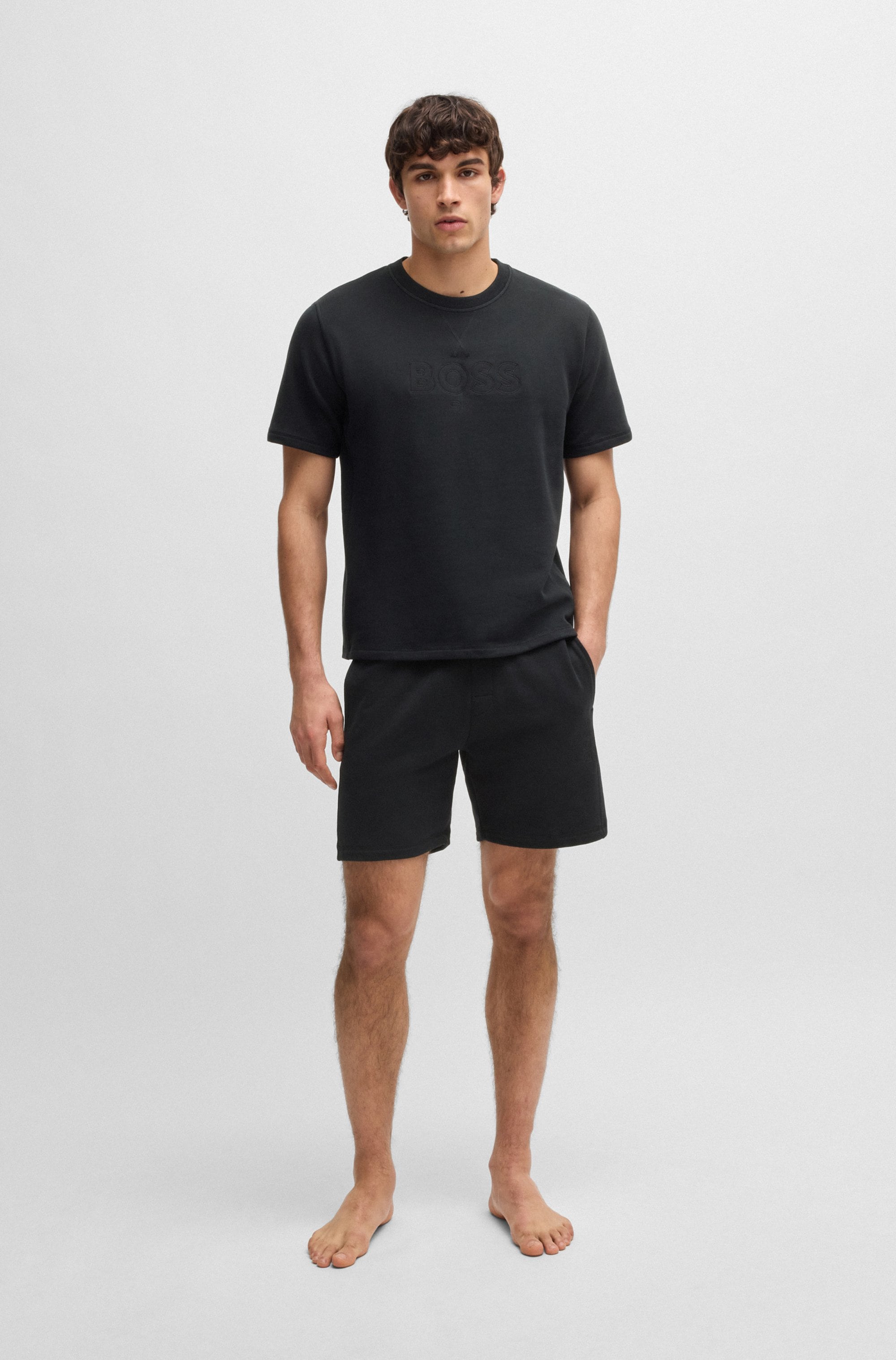 BOSS T-Shirt »David«, mit großer Logostickerei