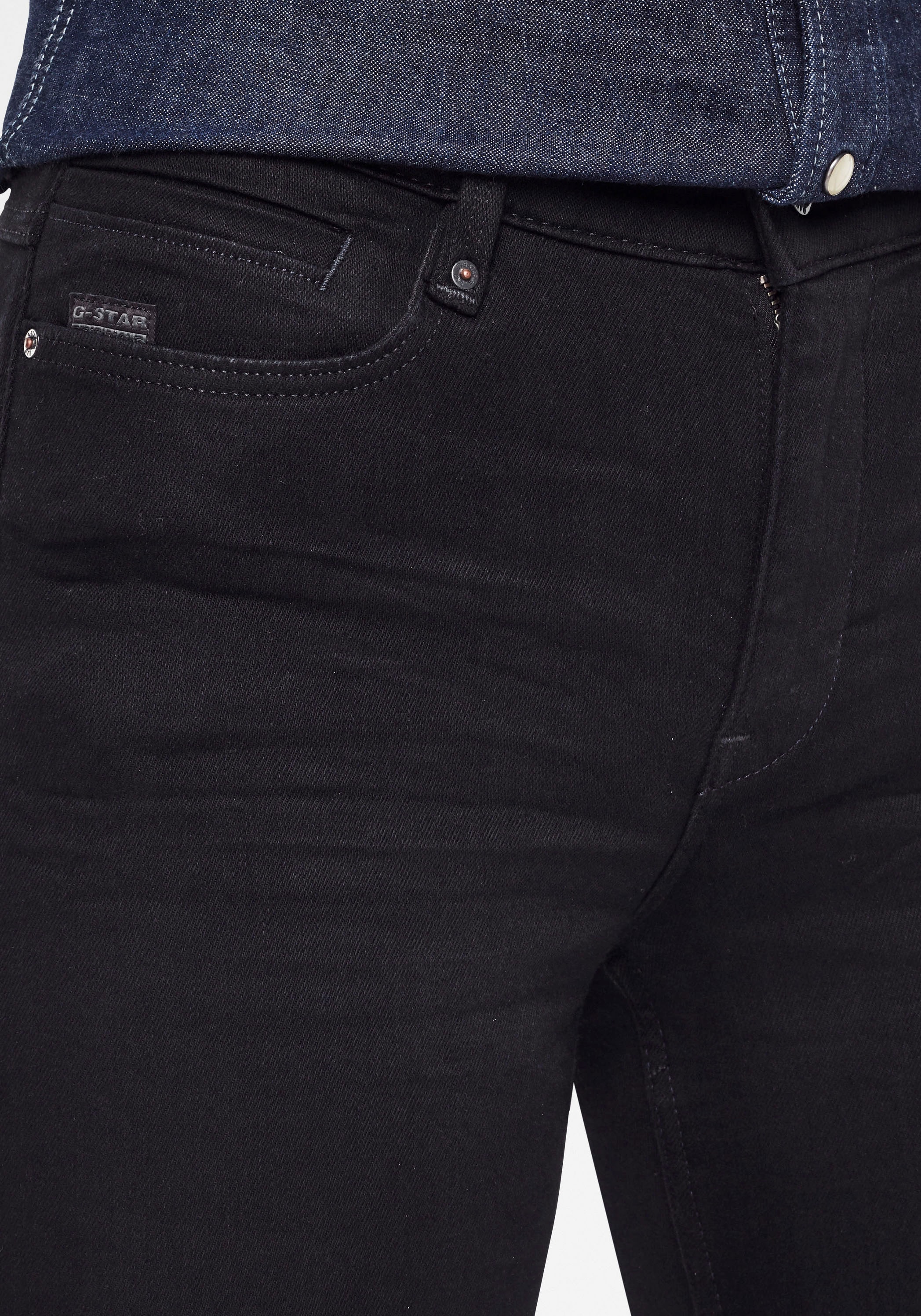 G-STAR Straight-Jeans »Noxer Straight«, mit Reißverschlusstasche über der Gesäßtasche hinten