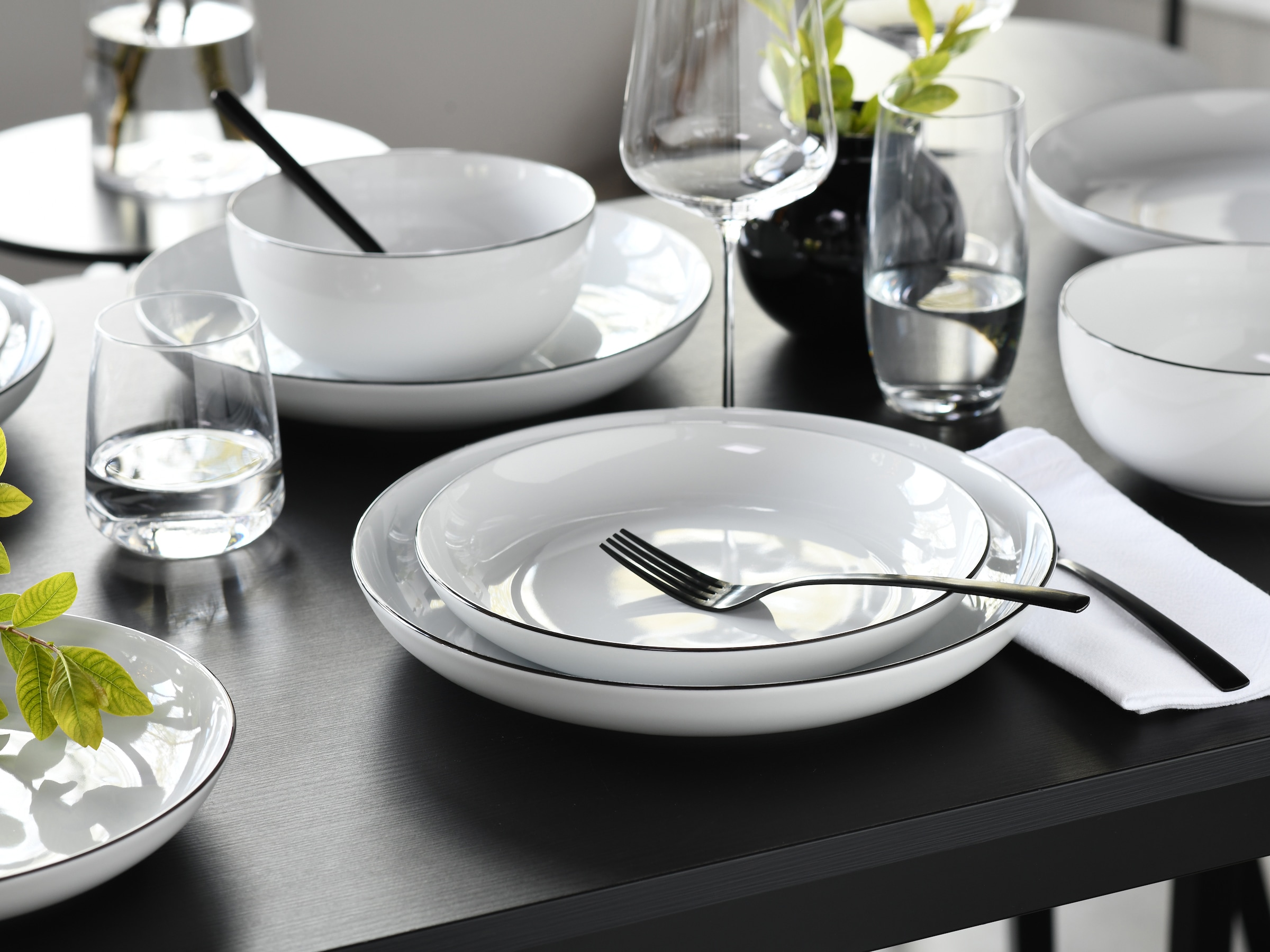 CreaTable Teller-Set »Allround Black Line, Tellerset 12-tlg« Teller Set, Daily Use, Zeitlos