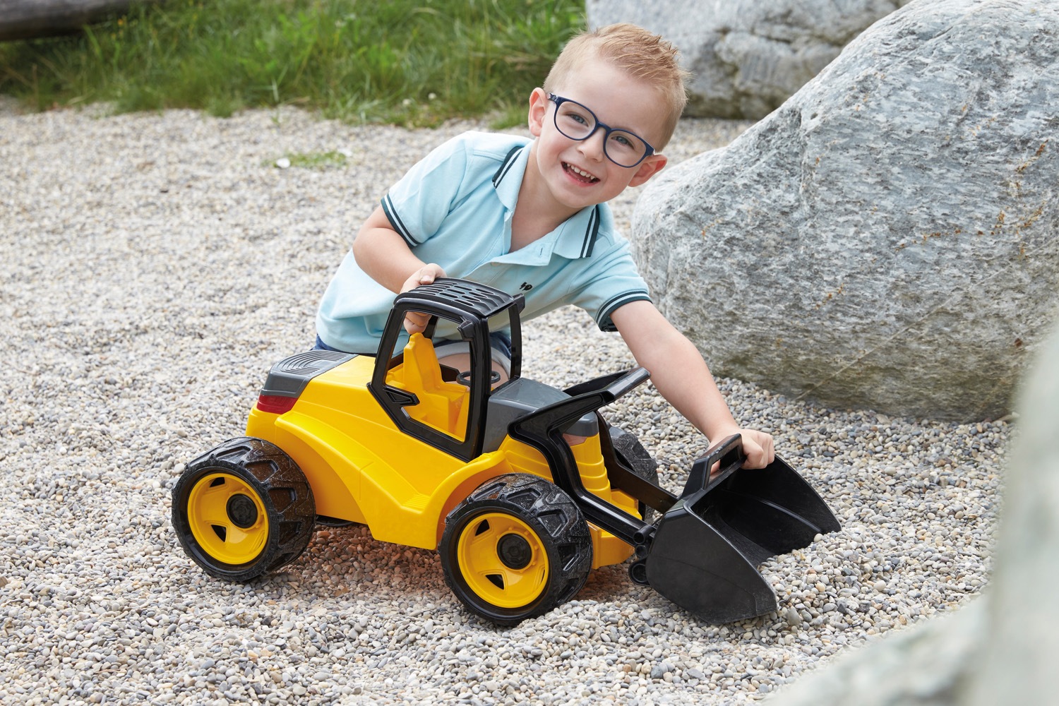 Lena® Spielzeug-Radlader »Giga Trucks, Aufsitz-Schaufellader Pro«, Made in Europe