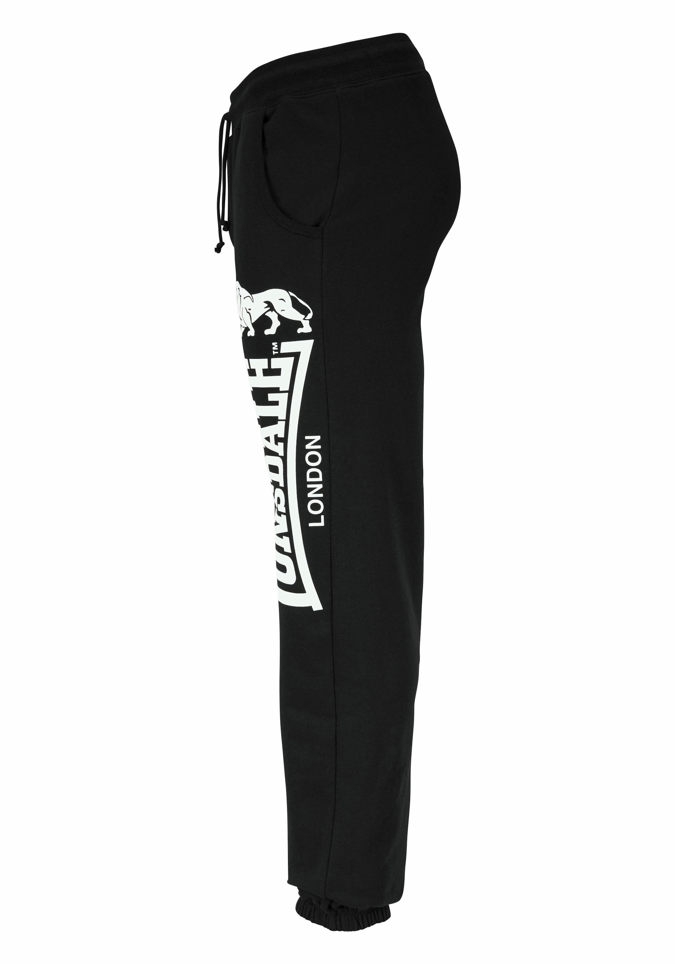 Lonsdale Jogginghose »Men Pants "OCKLE"«, Schmale Passform, atmungsaktiv & 100% Baumwolle