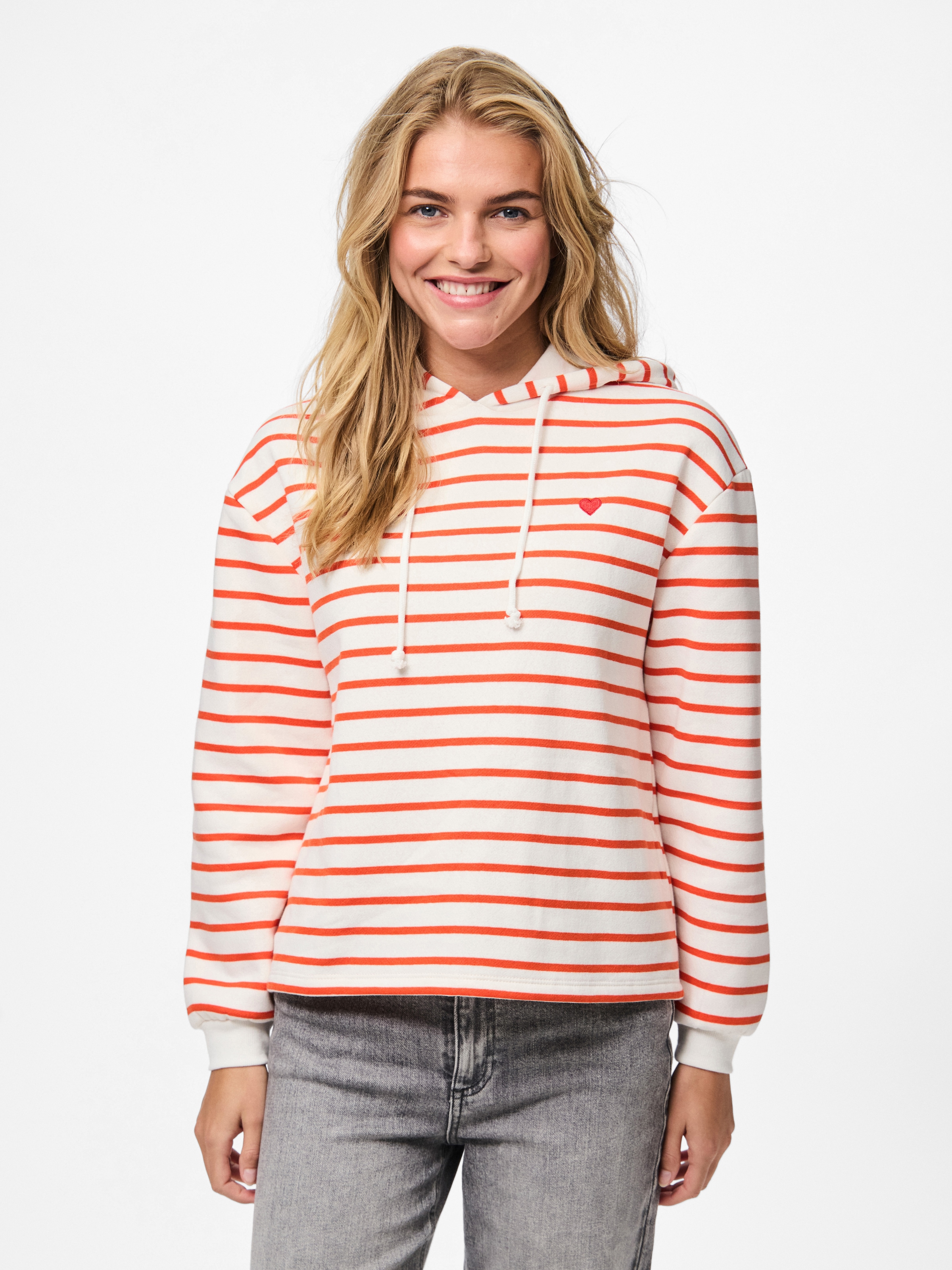pieces Kapuzensweatshirt »PCCHILLI LS HOODIE STRIPES EMB NOOS BC«, Baumwollmischung, regular fit
