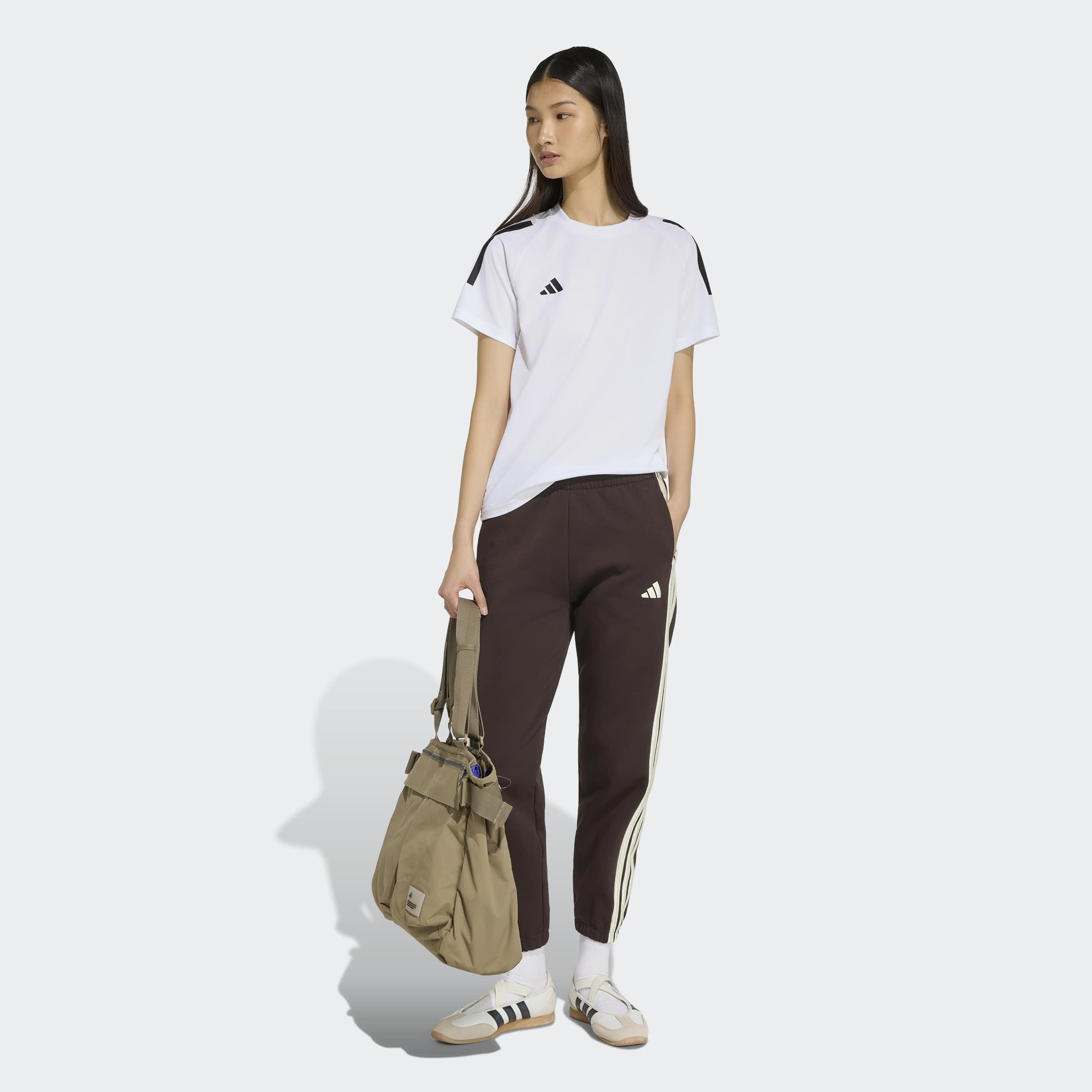 adidas Sportswear Sporthose »STADIUM 3-STREIFEN REGULAR«  für Erwachsene, mit Kordelverschluss, normal-weite Passform
