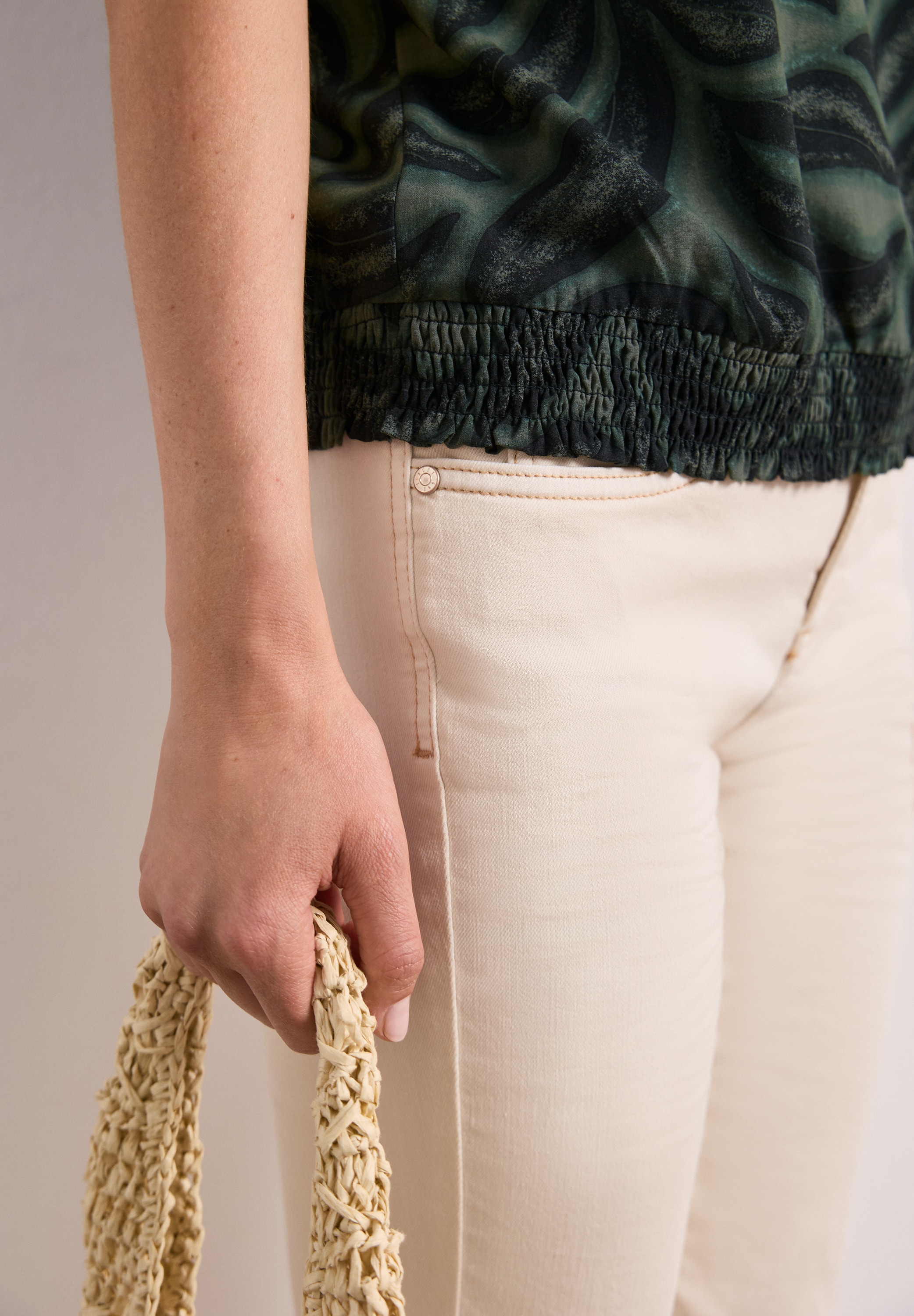 STREET ONE Kurzarmbluse Sommerbluse mit floralem Muster