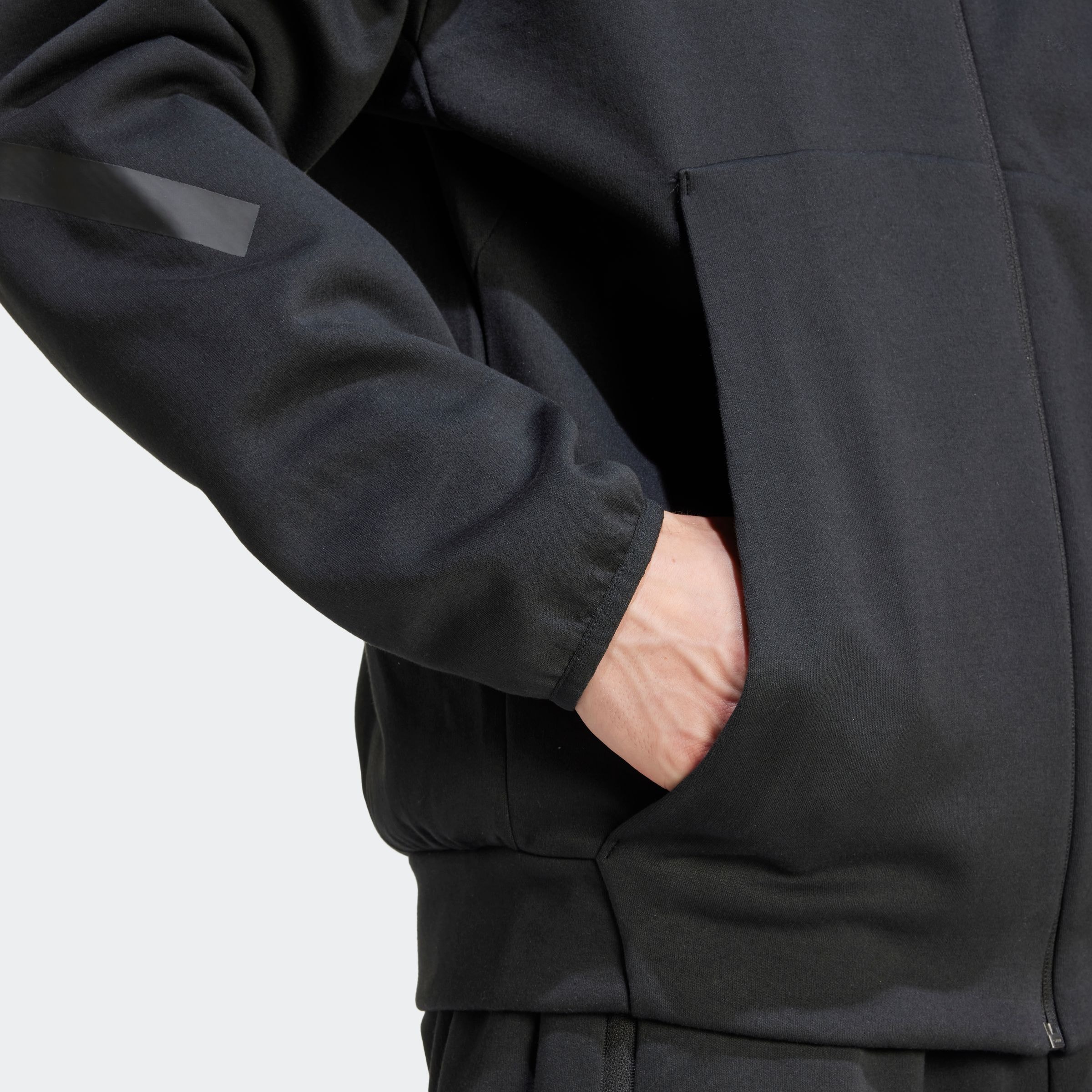 adidas Sportswear Kapuzensweatshirt »NEW ADIDAS Z.N.E. ZIP-HOODIE«, für sportliche Aktivitäten, aus Polyester und Baumwolle
