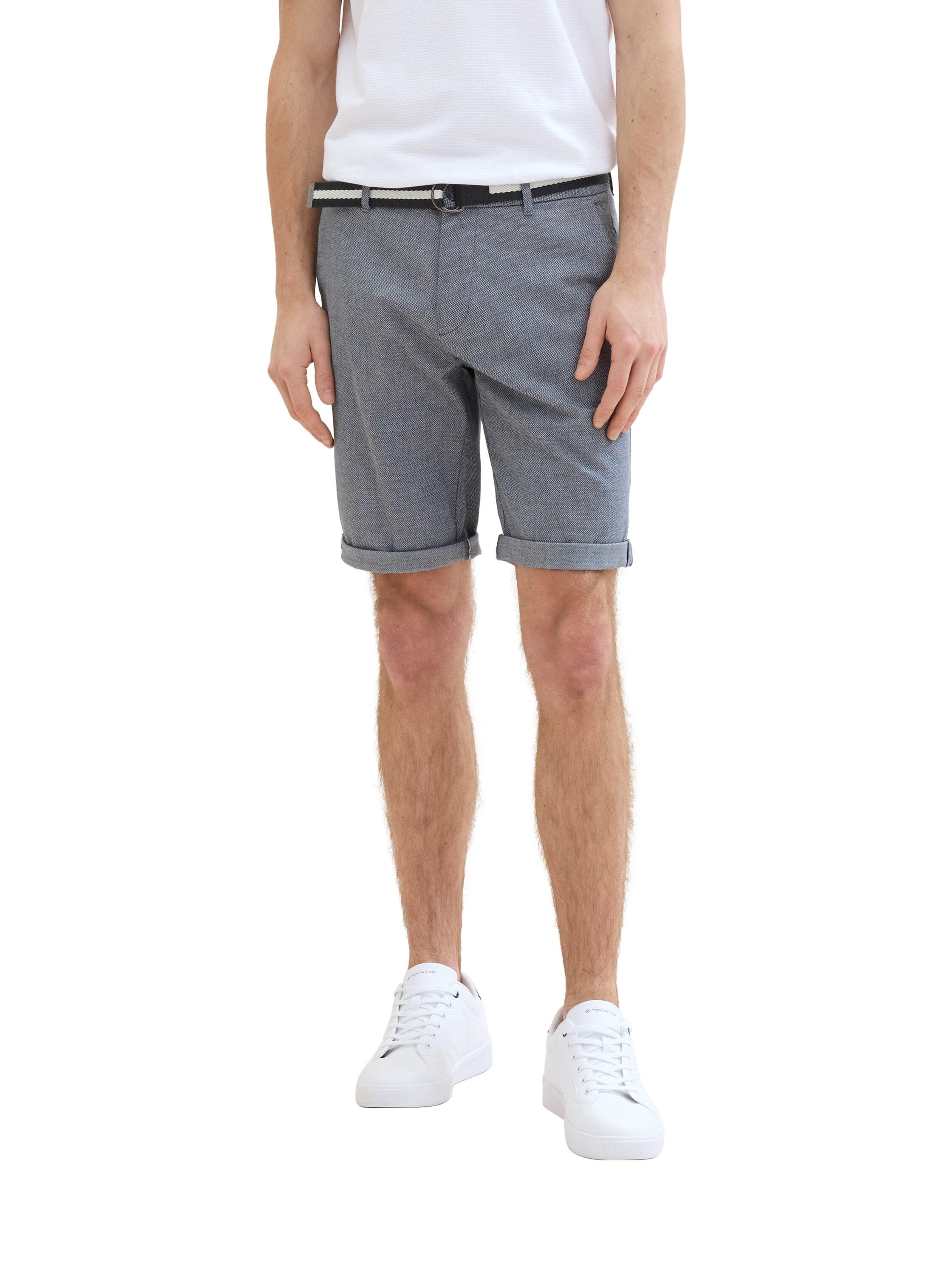 Bermudas, mit Gürtel