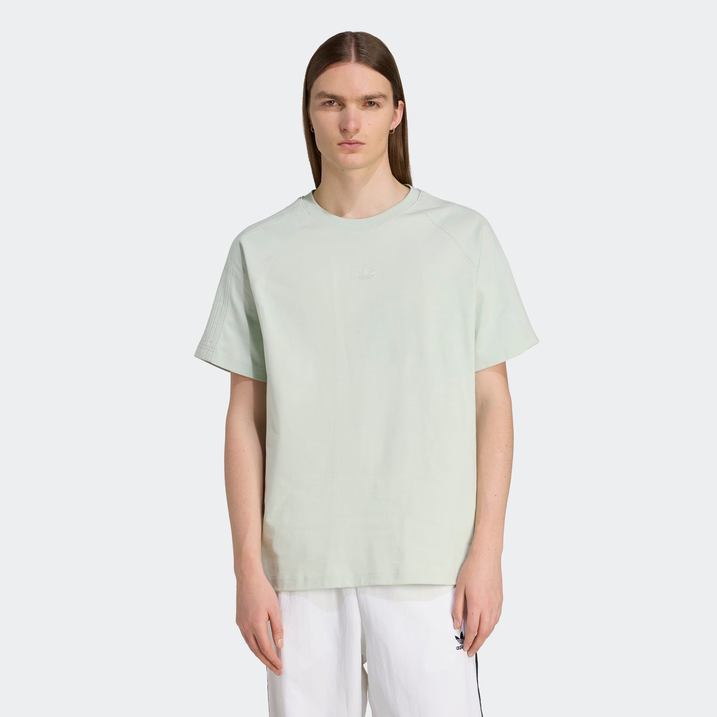 adidas Originals T-Shirt »PREMIUM ESSENTIALS« sportlicher Stil, Kurzarm, lockere Passform, aus Baumwolle