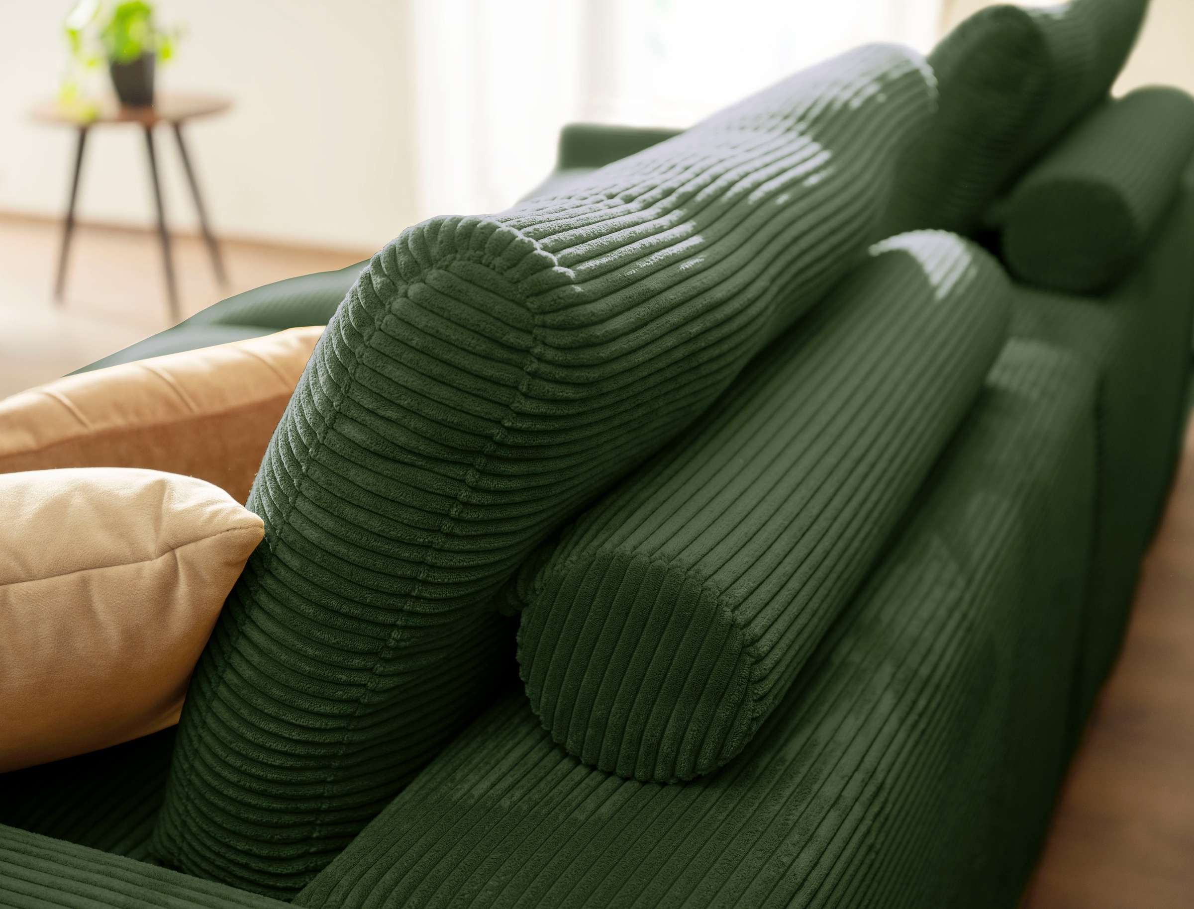 alina Ecksofa »Sandy«, mit losen Sitz und Rückenkissen, in modernem Cordstoff