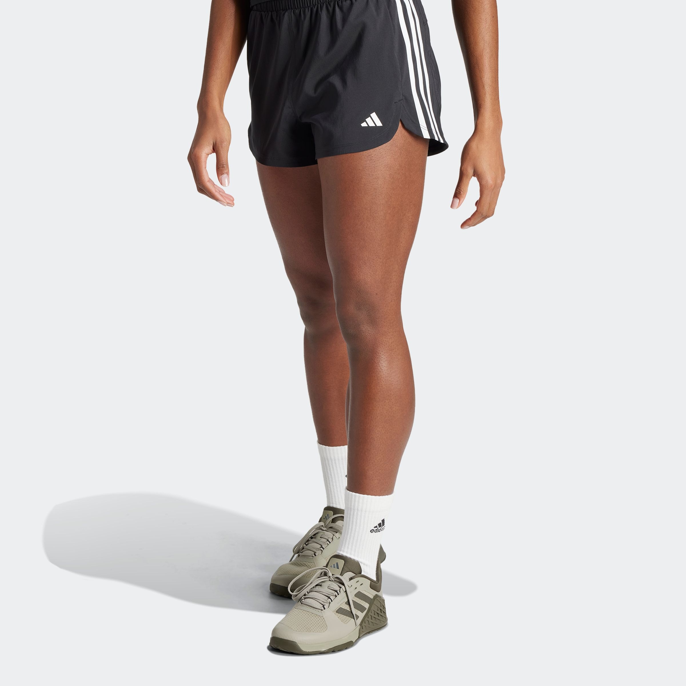 adidas Performance Shorts »PACER WVN HIGH«, (1 tlg.), Woven Trainingsshorts mit hohem Bund