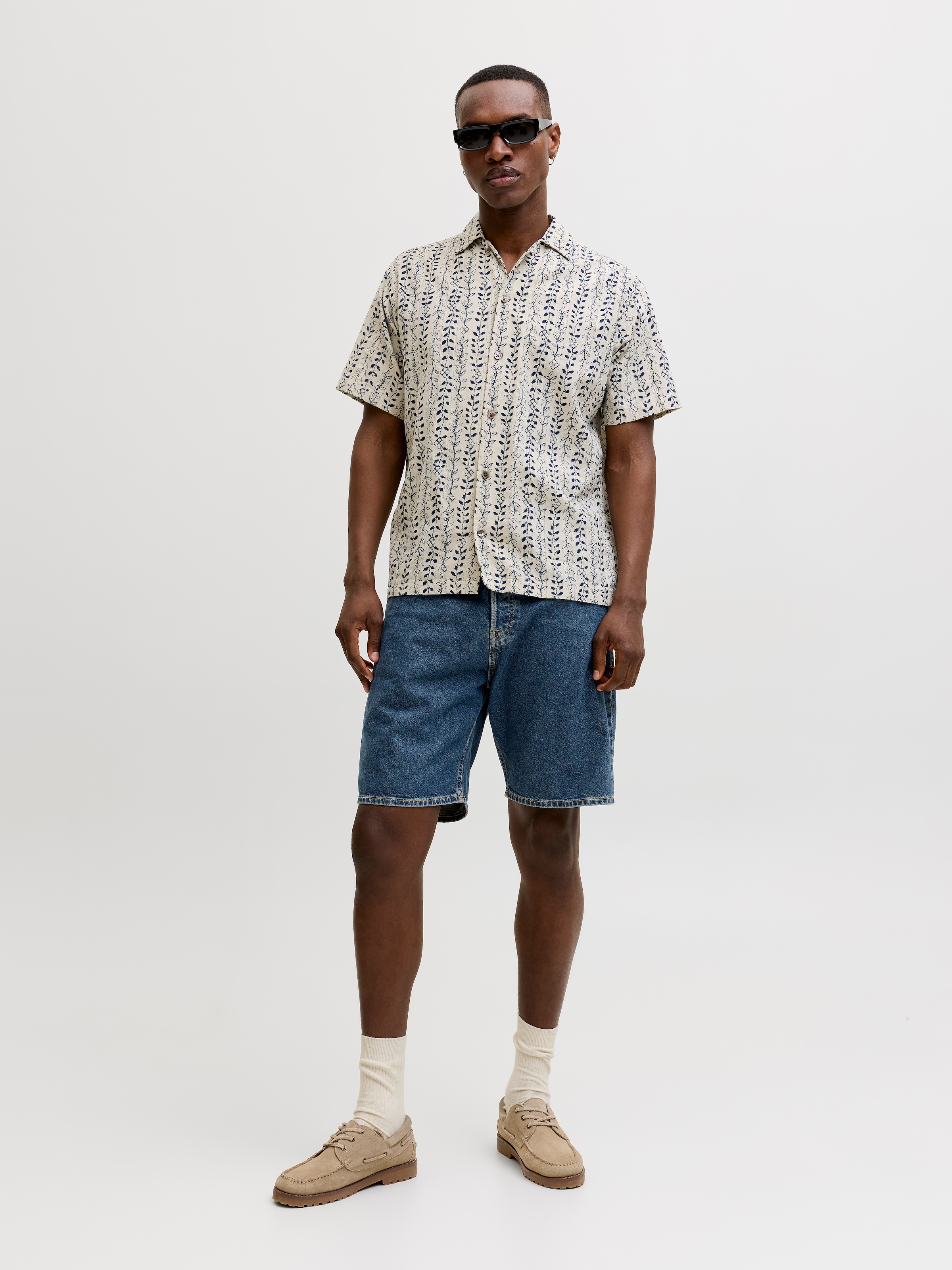 Jack & Jones Jeansshorts »JJITONY JJORIGINAL SHORTS AM 460 SN« Baumwollmischung, relaxed fit