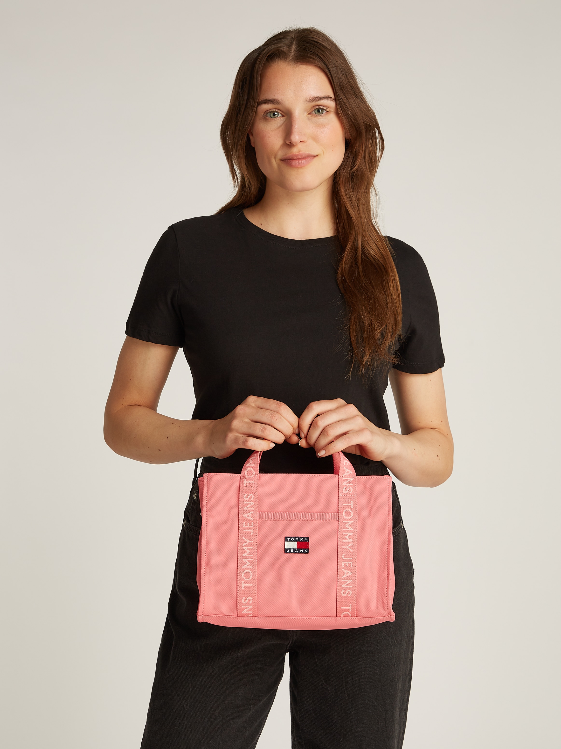 Tommy Jeans Shopper »TJW ESS DAILY MINI TOTE«, Damen Henkeltaschuhe Schultertasche, Shopper, Umhängetasche mit Logo