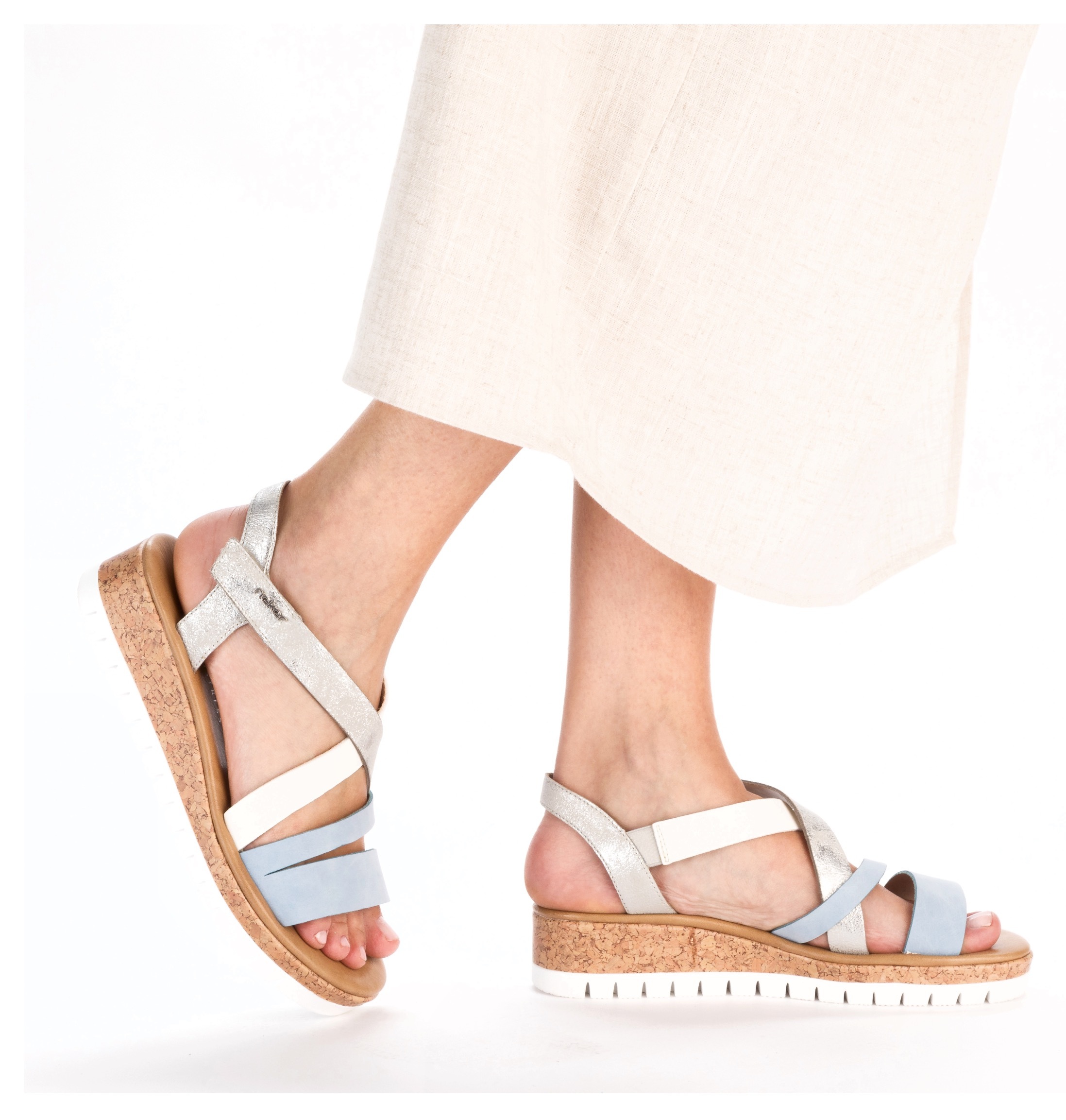 Rieker Keilsandalette, Plateau, Sommerschuh, Riemchensandale mit Metallic, G-Weite