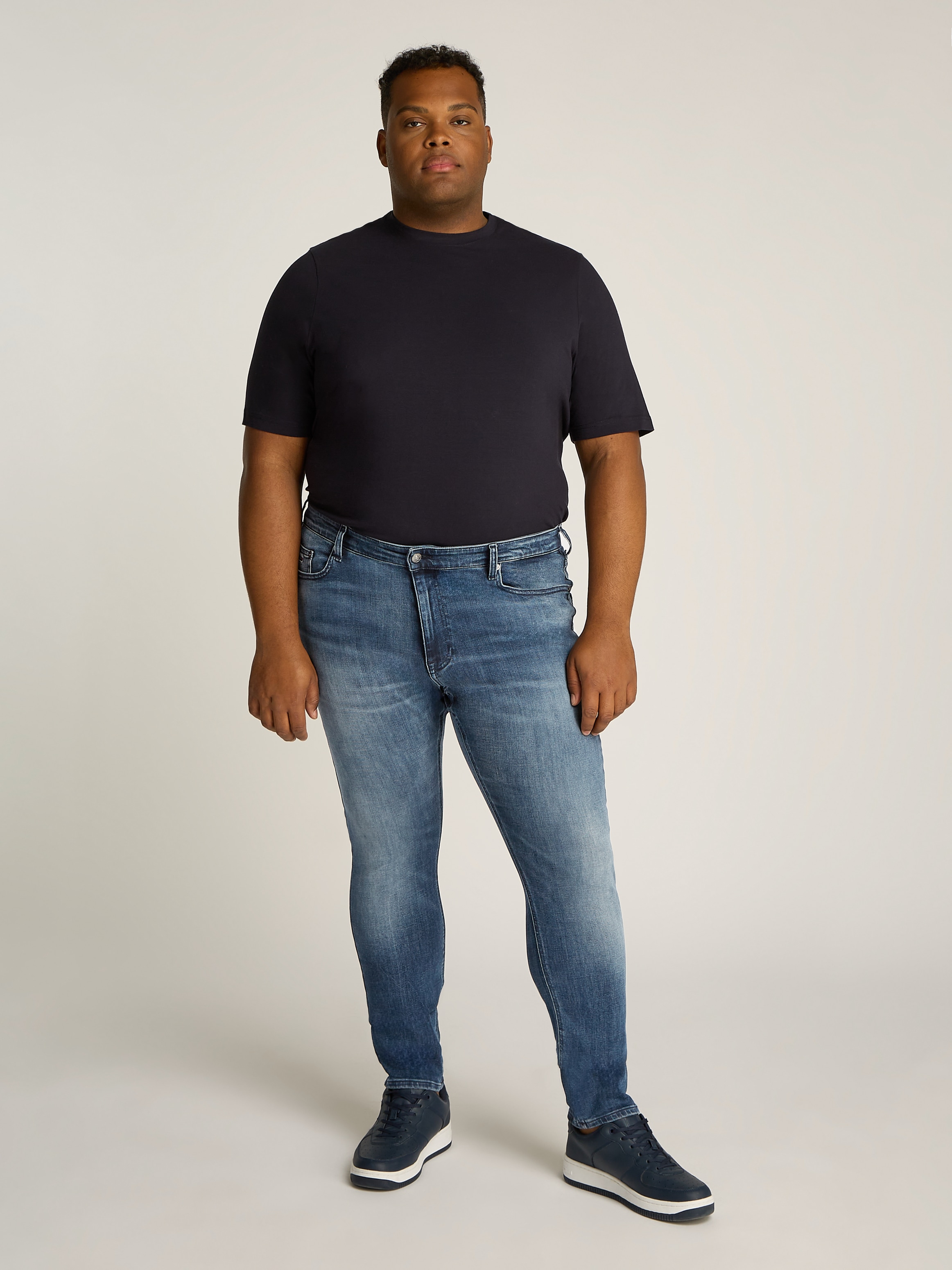 Tommy Jeans Plus Slim-fit-Jeans, in Großen Größen, stoned wash Optik