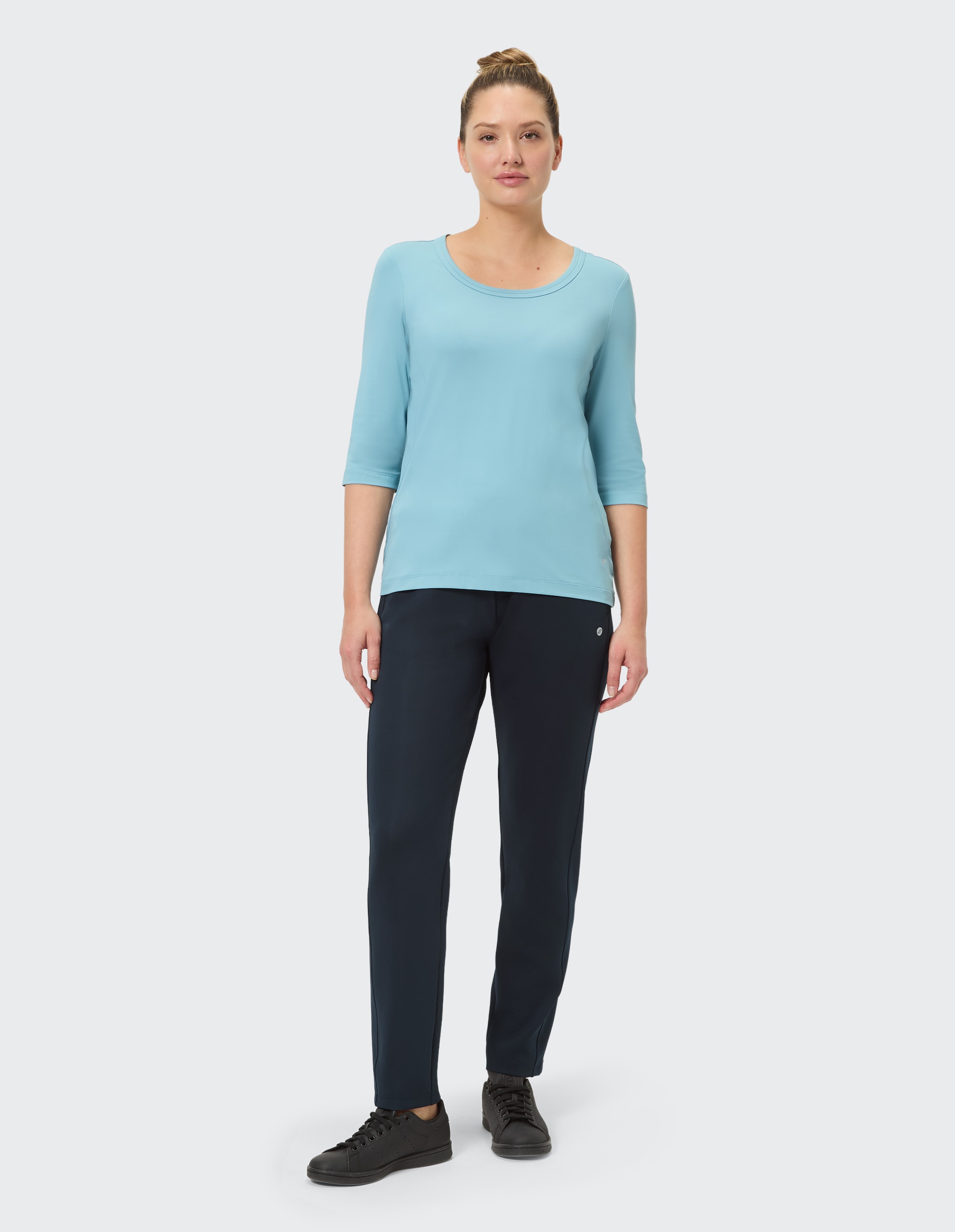 Joy Sportswear Jogginghose »D JOGGINGHOSE«  bequeme Passform, für Freizeit und Sport, sportlicher Stil