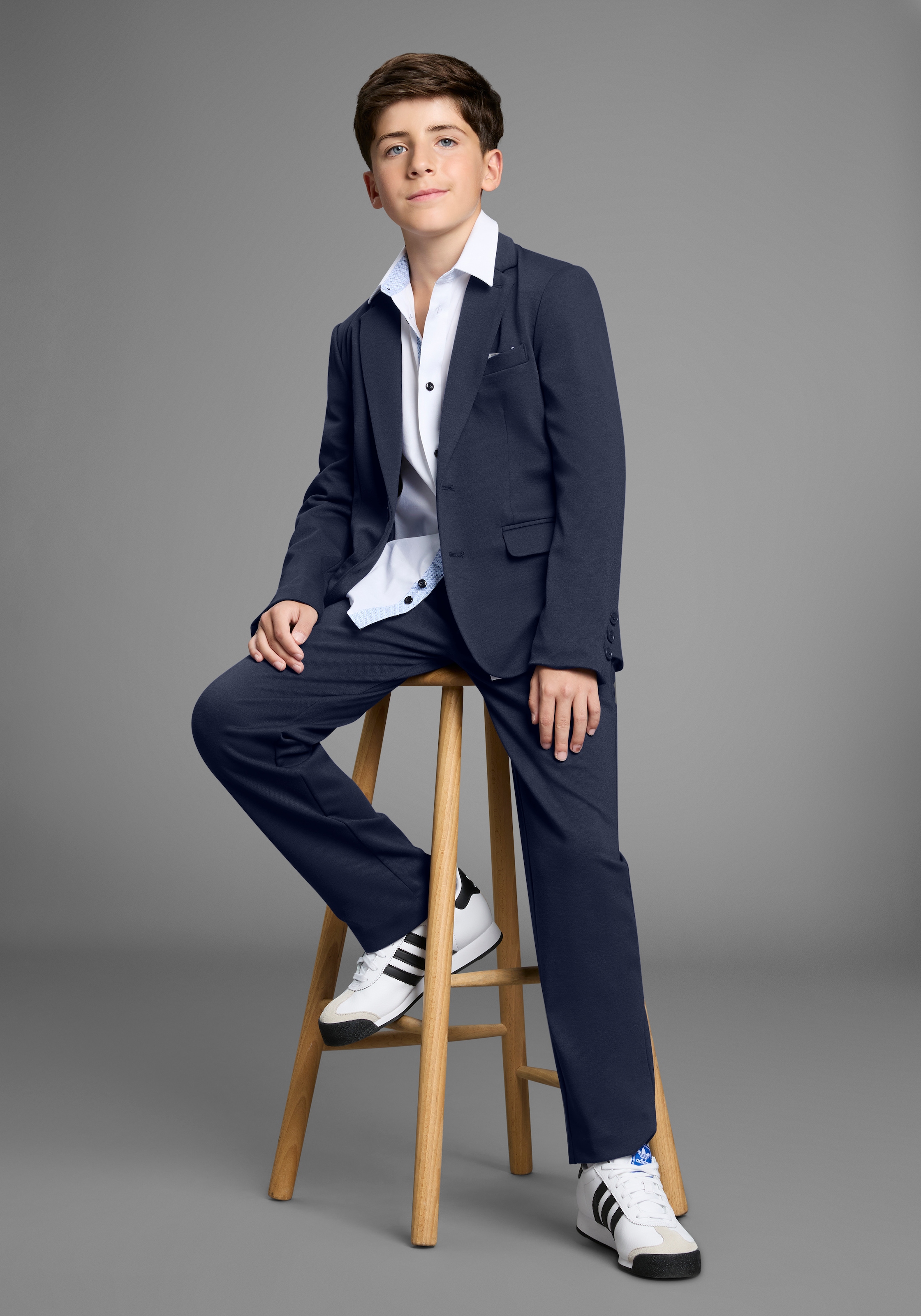 Bruno Banani Anzug »2tlg. Jersey Anzug für Jungen« Set, Sakko & Hose, 2 Stk. tlg. Basic Für jeden Anlass passend. Eleganter Jersey Anzug für TEENS
