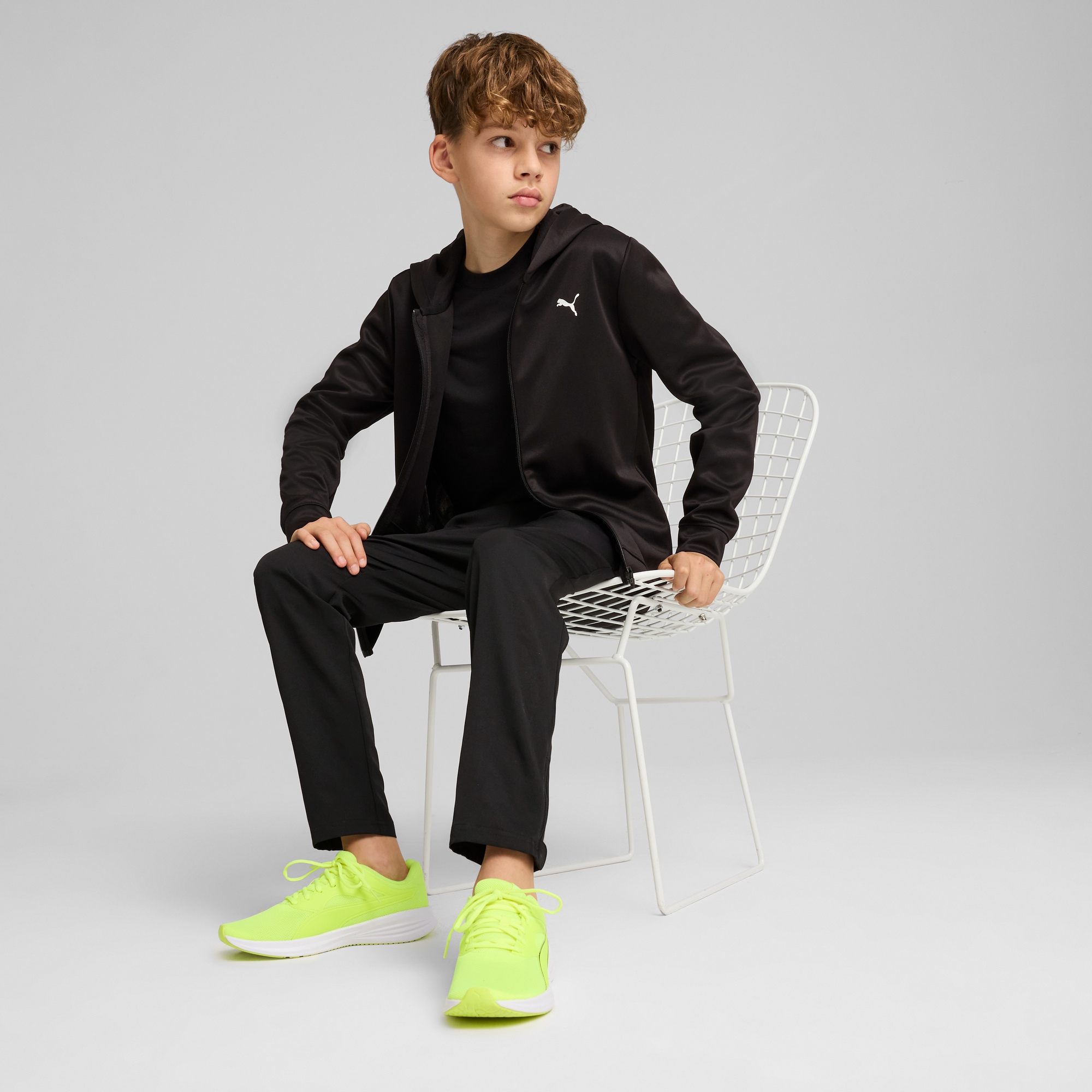 PUMA Kapuzensweatjacke »TAD ESS FULL ZIP JACKET B« mit Kapuze, für Jugendliche, für sportliche Aktivitäten und Alltag