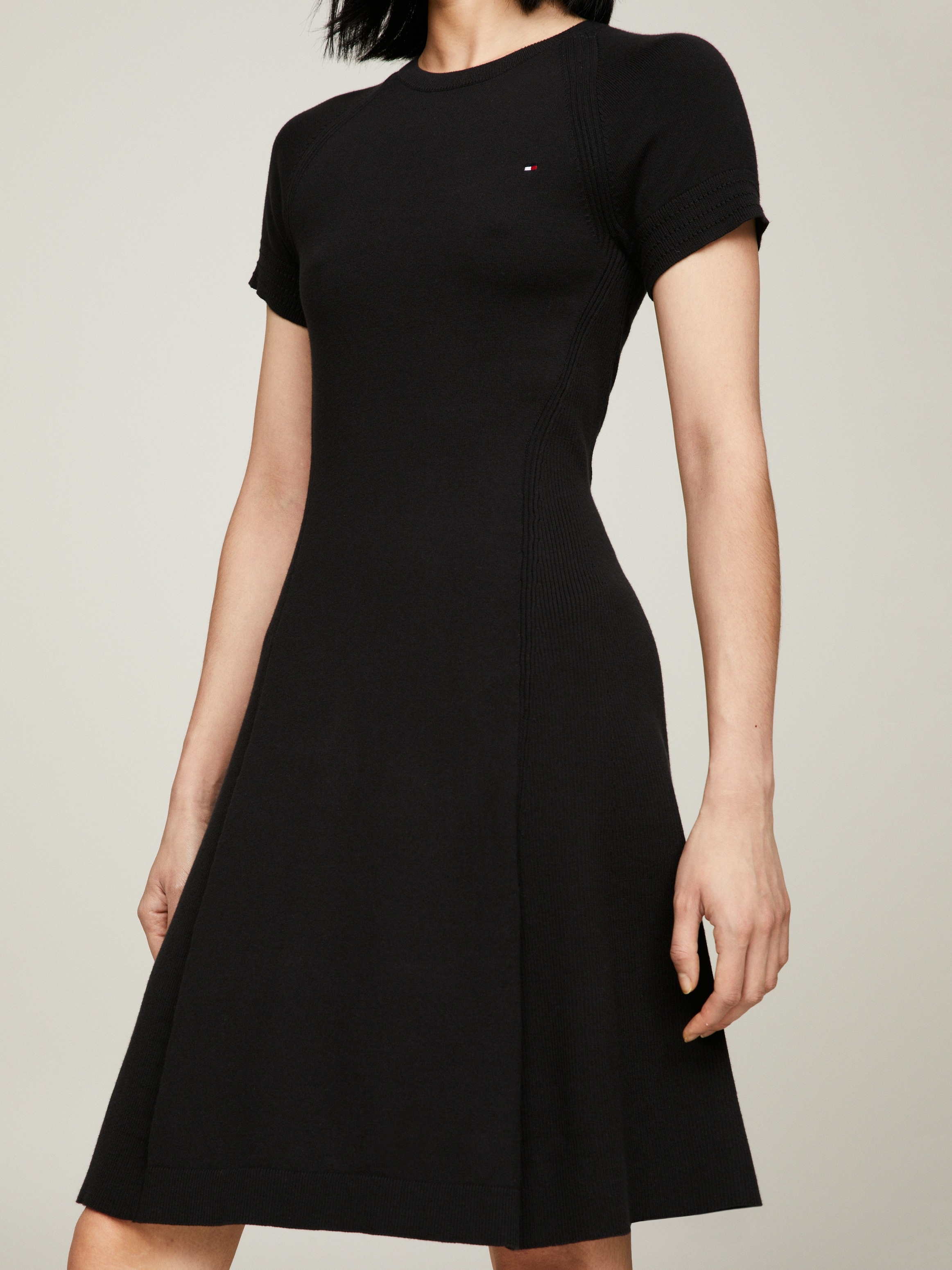 Tommy Hilfiger Jerseykleid »CO JERSEY STITCH F&F DRESS«, mit Logostickerei auf der Brust