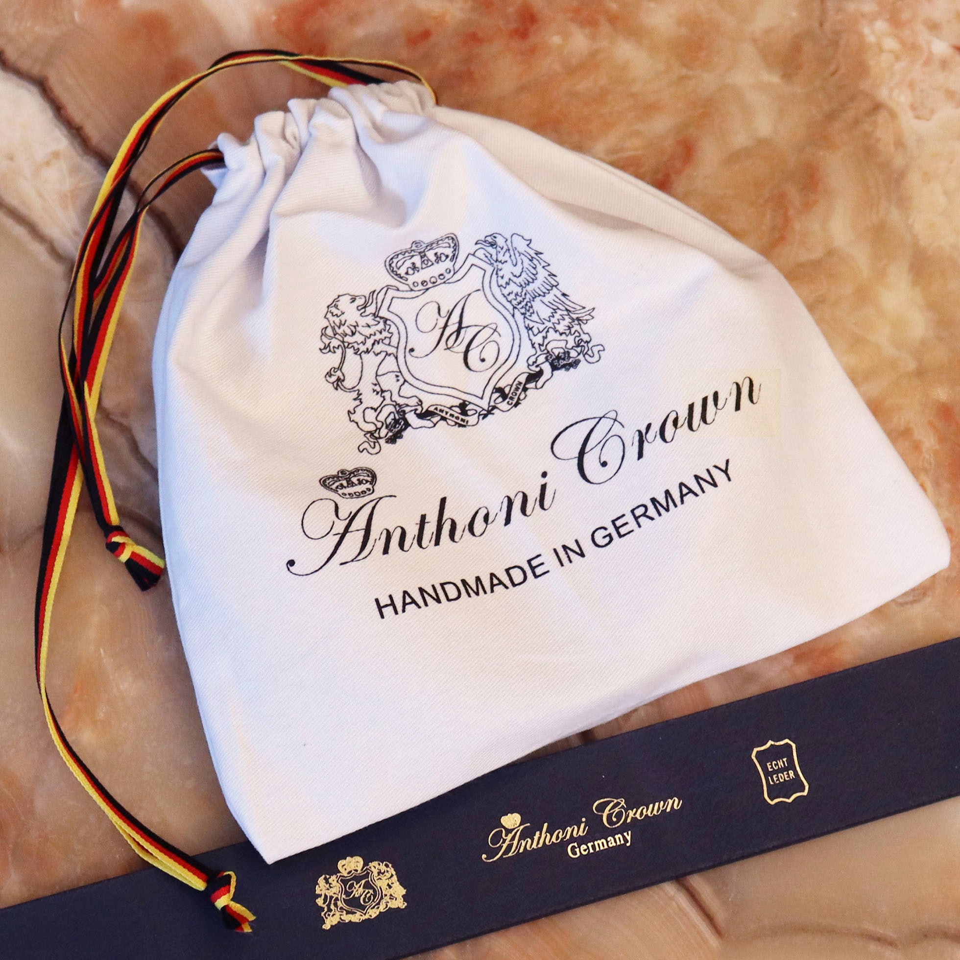 Anthoni Crown Ledergürtel, mit Flecht-Prägung