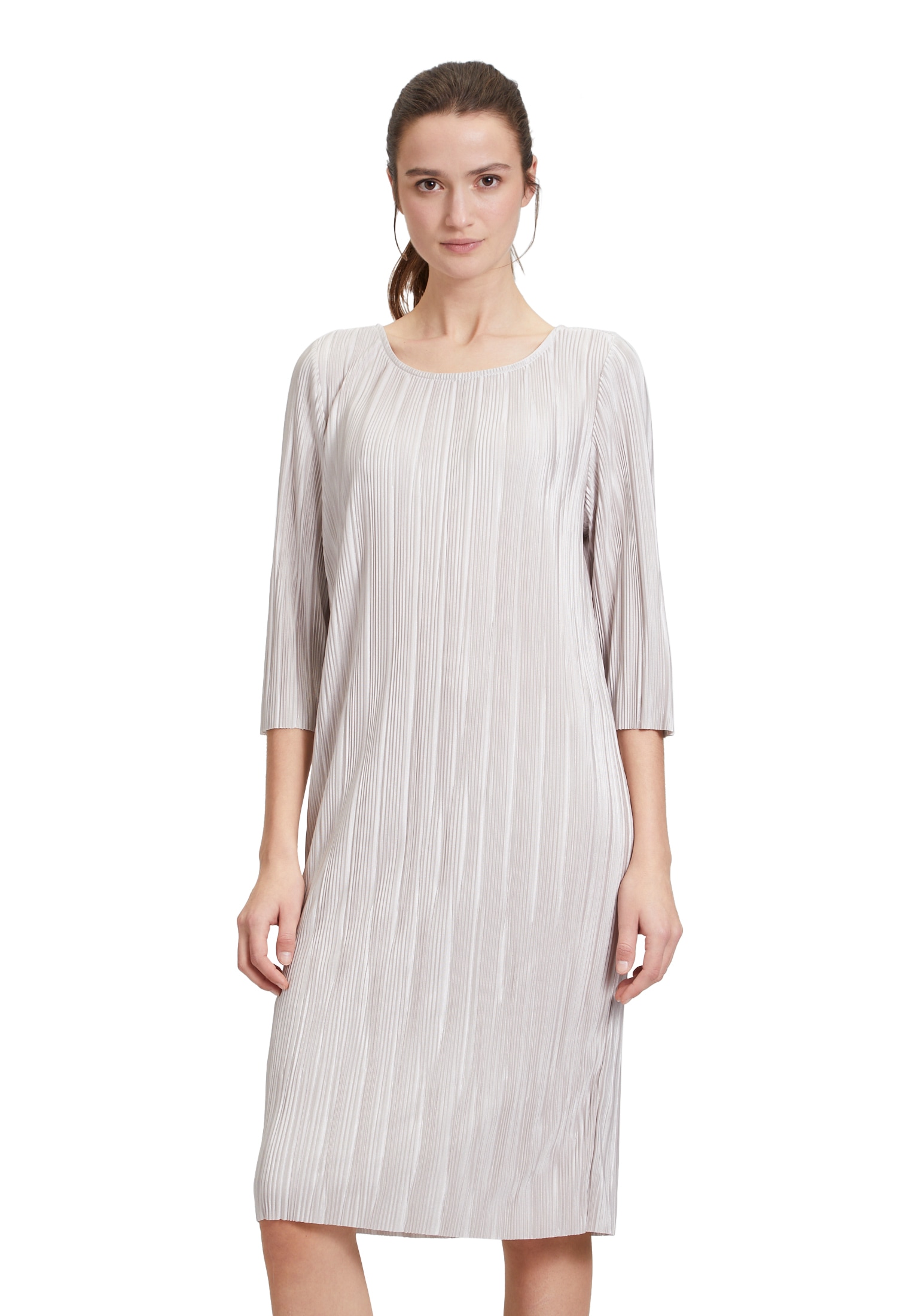 Cartoon Plisseekleid »Plisseekleid mit offenem Saum«