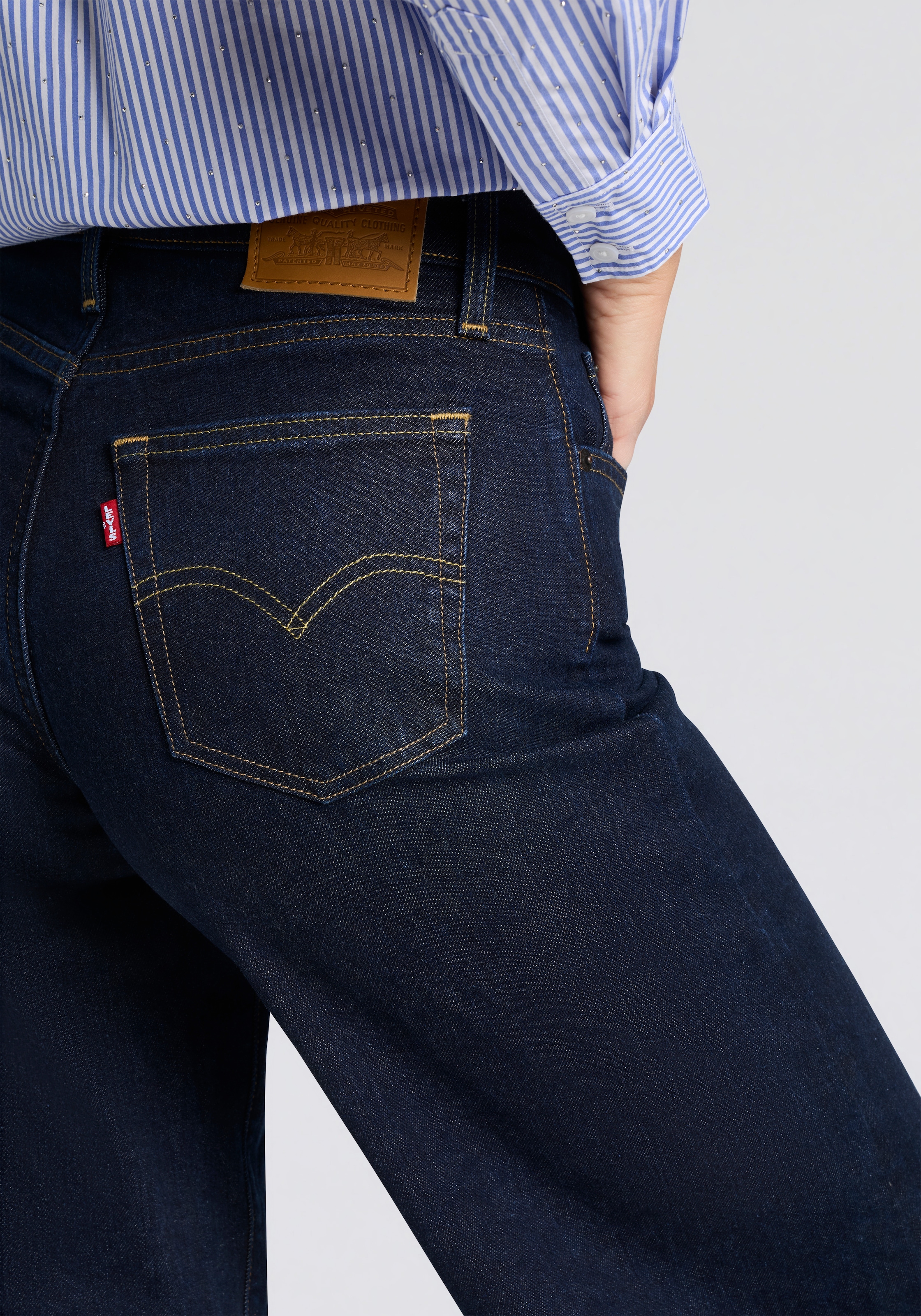 Levi's® Schlagjeans weite Beinform