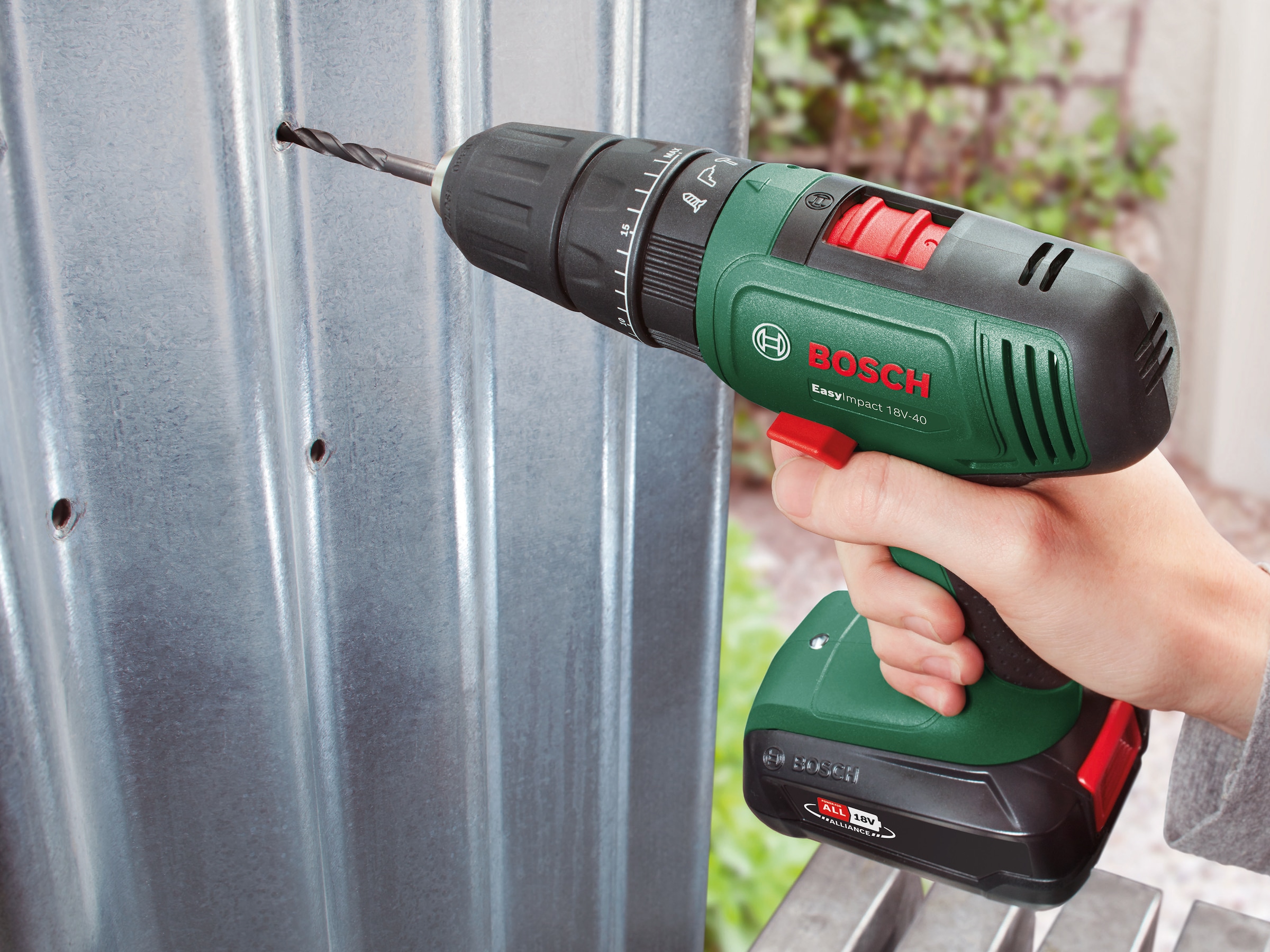 Bosch Home & Garden Akku-Schlagschrauber »EasyImpact 18V-40«, inkl. 2 Akkus 18V/2Ah und Ladegerät