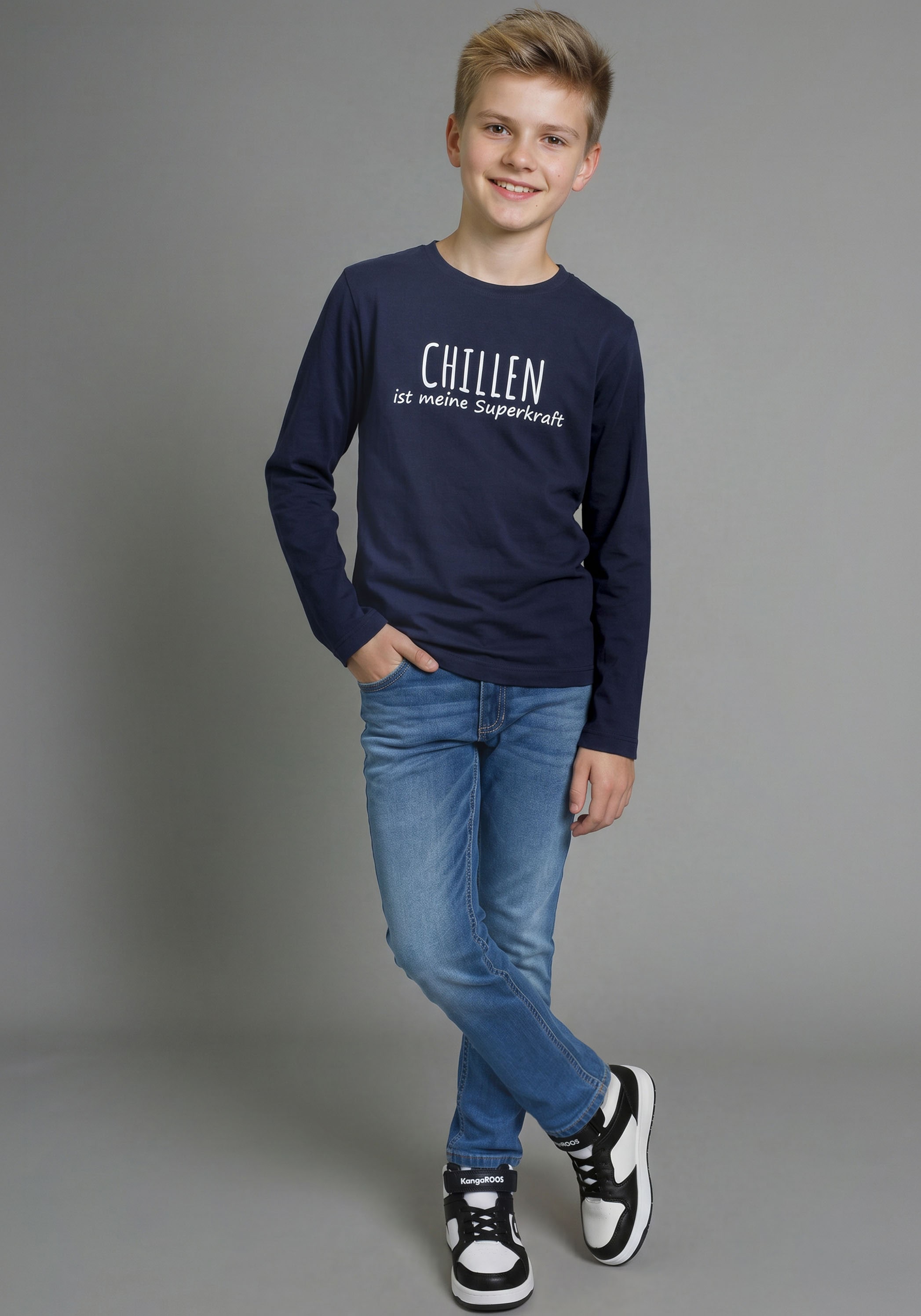 KIDSWORLD Langarmshirt »Sprücheshirt: CHILLEN ist meine Superkraft« Sprücheshirt im modischem Stil