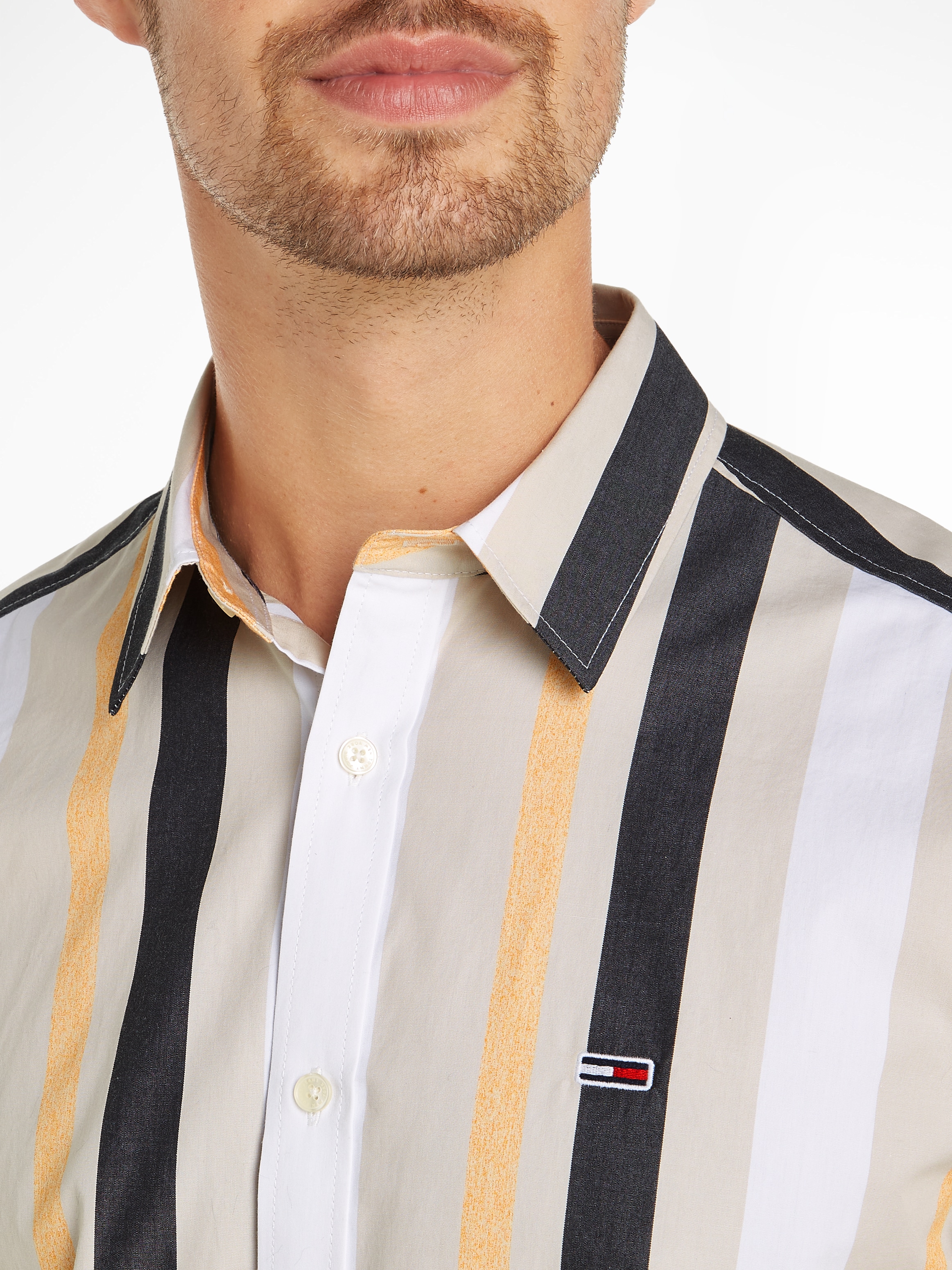 Tommy Jeans Kurzarmhemd »TJM RLX STRIPES SHIRT«, mit mehrfarbigen Streifen