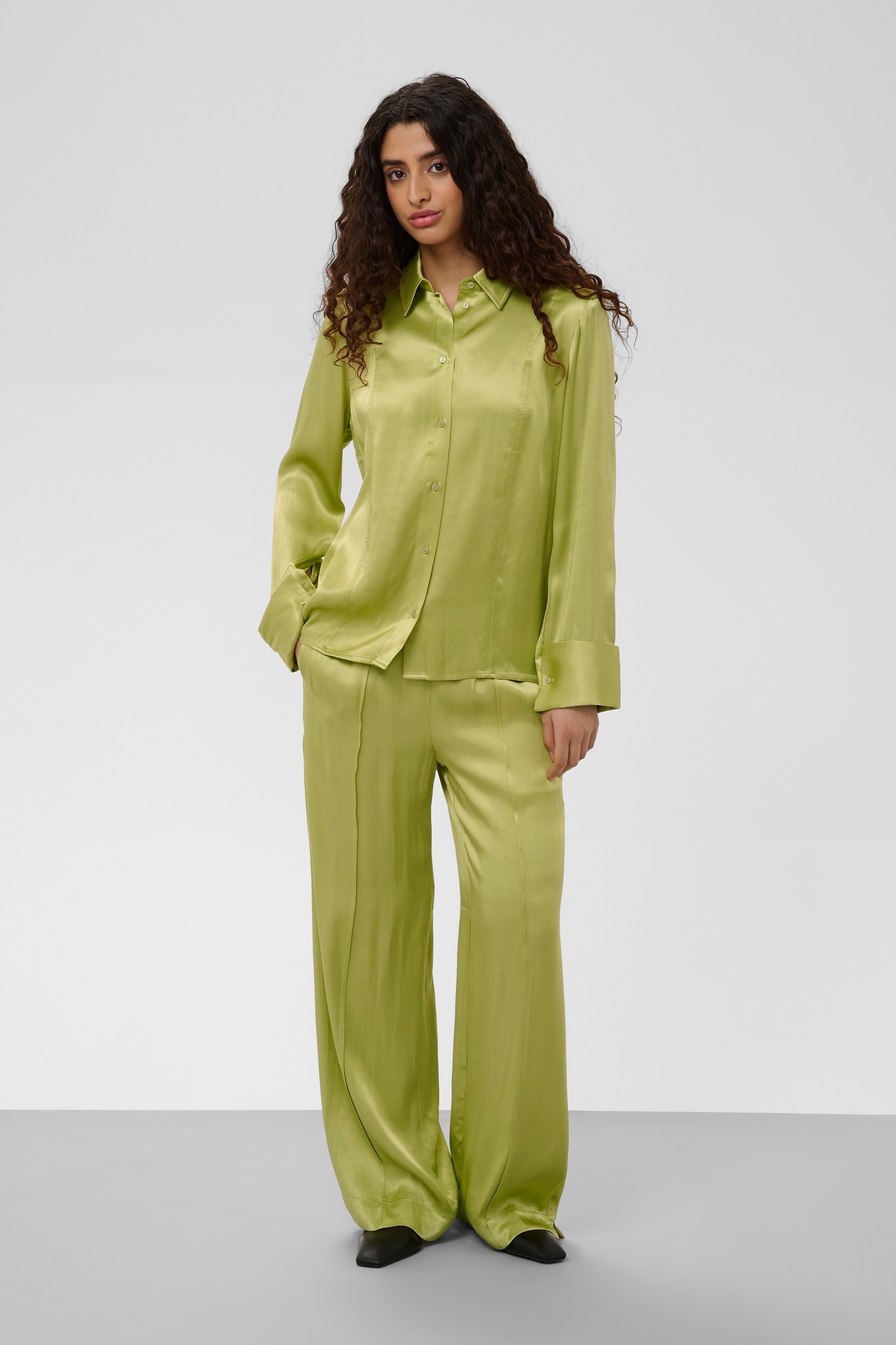 SOAKED IN LUXURY Stoffhose »Damen Casual Hose SLIrini«