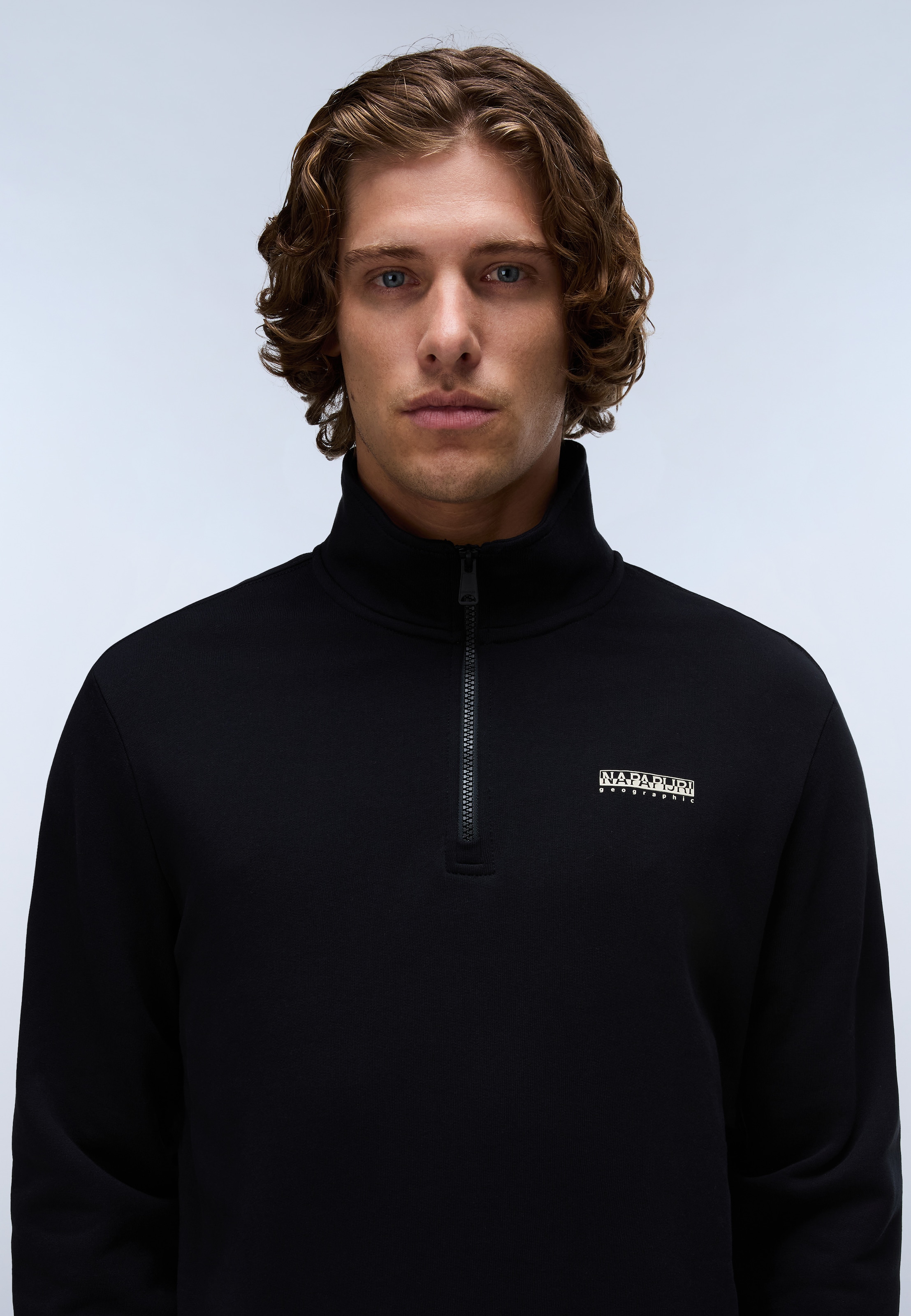 Napapijri Sweatshirt , mit Stehkragen und Reißverschluss
