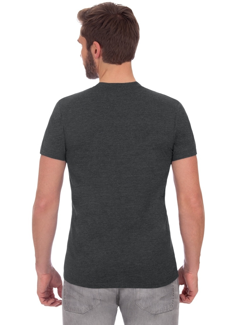 Trigema T-Shirt »TRIGEMA Slim Fit T-Shirt aus DELUXE Baumwolle«, (1 tlg.)