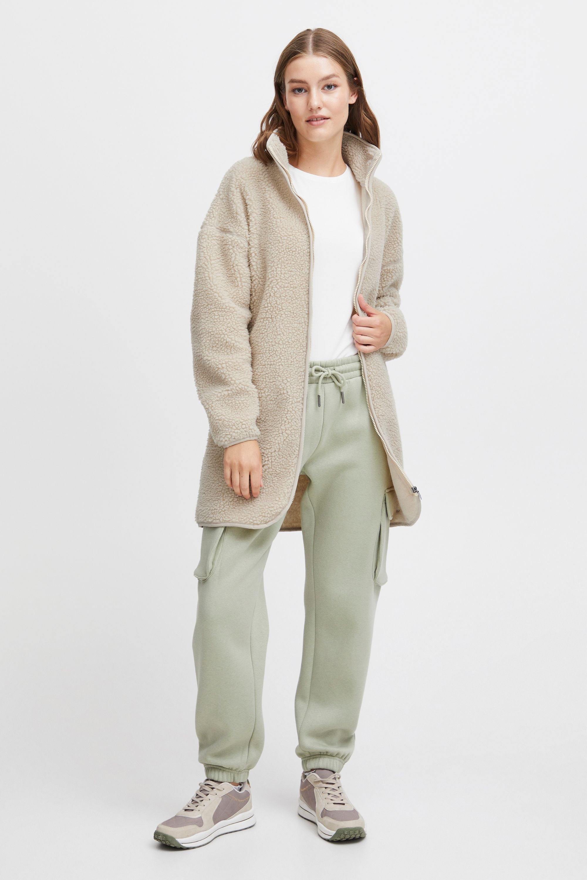 OXMO Sweatjacke »Kurzmantel OXTova«