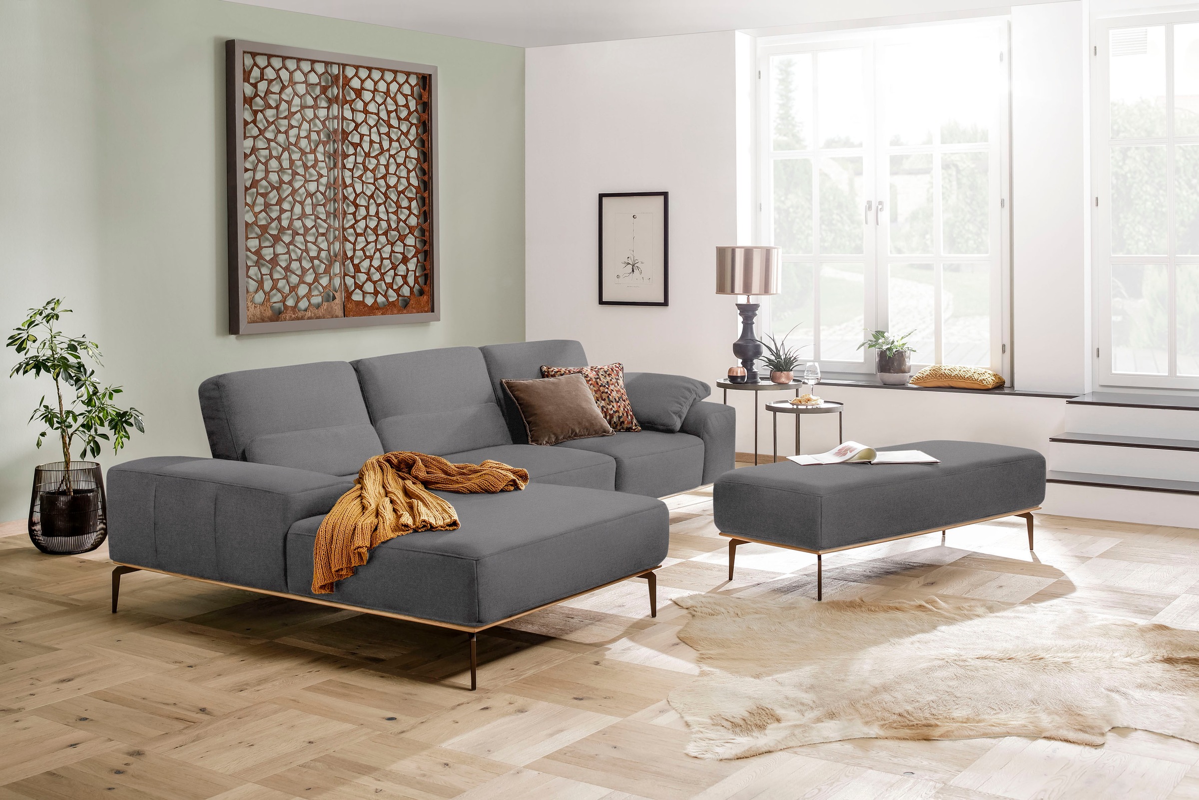 W.SCHILLIG Ecksofa »run, Designsofa mit tollem Sitzkomfort, bequem, L-Form«, mit Holzsockel, Füße in Bronze pulverbeschichtet, Breite 319 cm