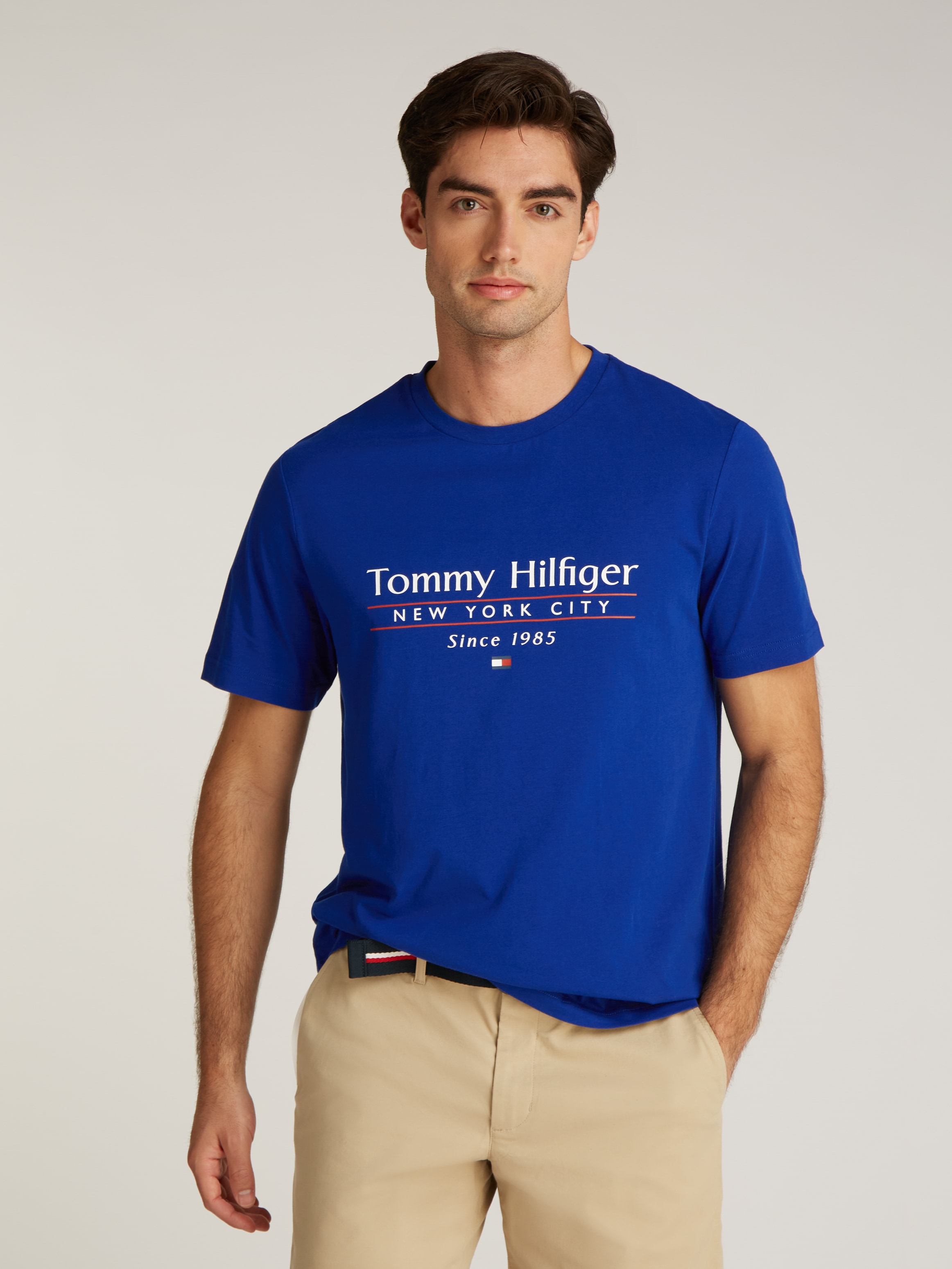 Tommy Hilfiger T-Shirt »HILFIGER CENTER STACK TEE«, mit großem Schriftprint