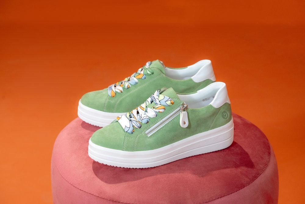 Remonte Plateausneaker  Freizeitschuh, Halbschuh, Schnürer mit Wechselfußbett