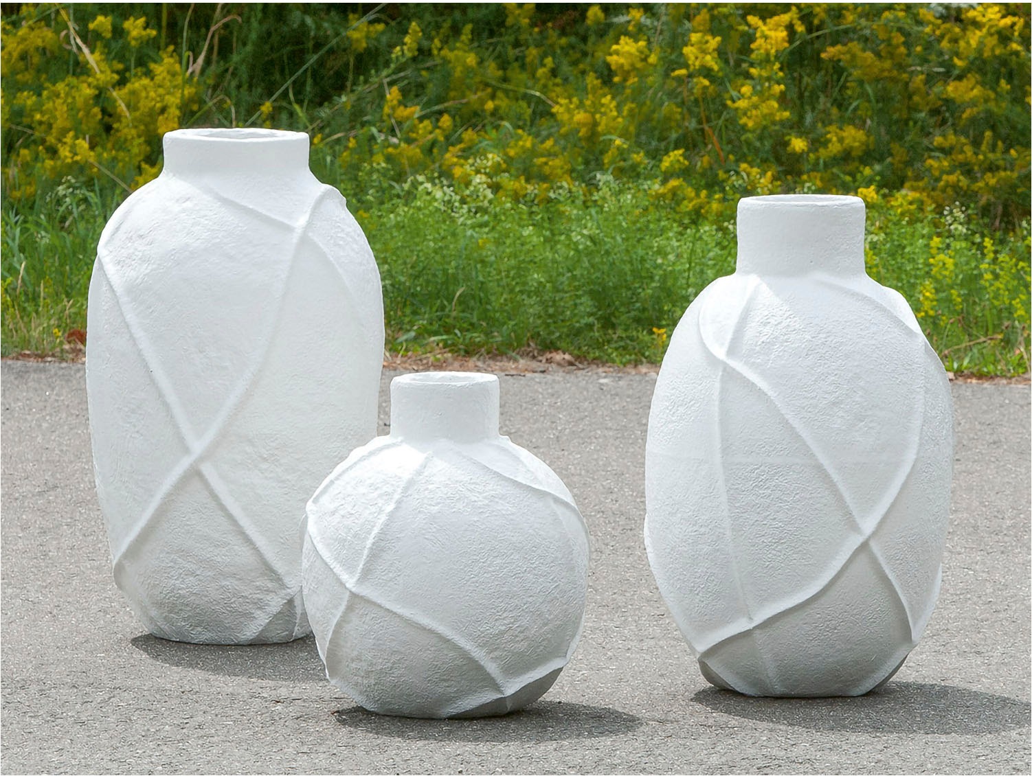 GILDE Tischvase »Vase Linhas, weiß, Höhe ca. 38 cm«, (1 St.), wasserfest