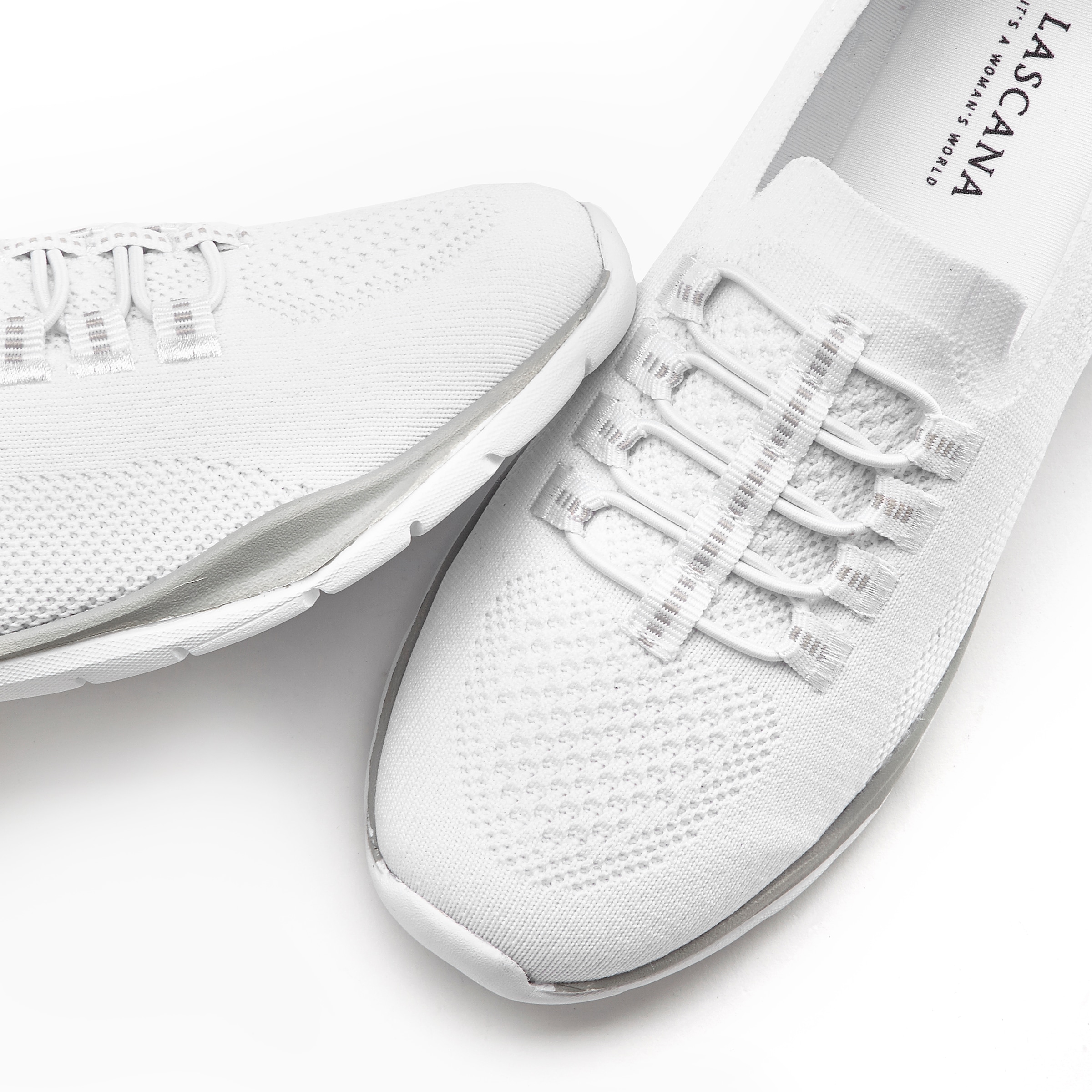 LASCANA Sneaker »Slipper, Halbschuh, leichtes Meshmaterial«, zum Reinschlüpfen mit elastischen Schnürbändern VEGAN