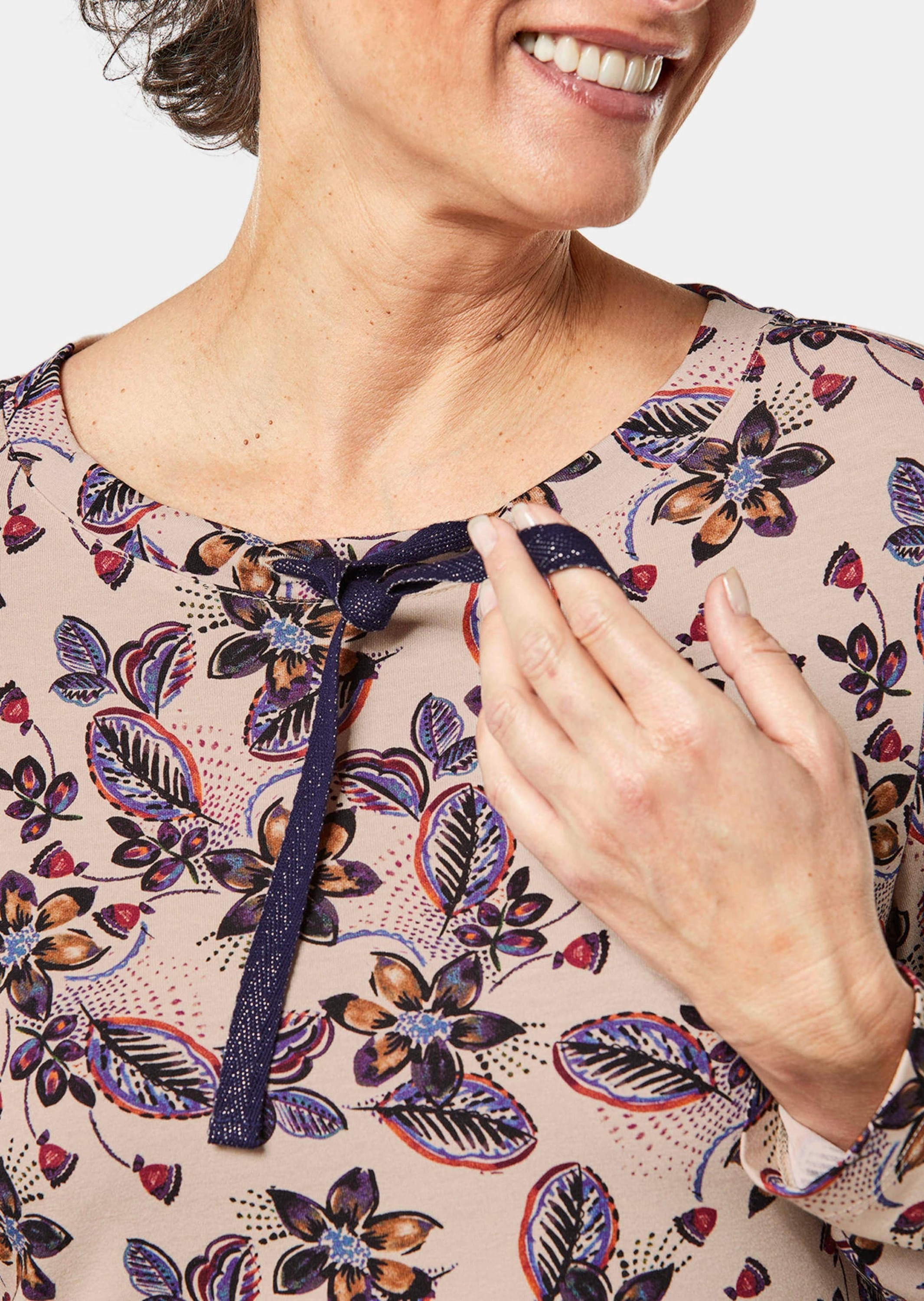 GOLDNER Print-Shirt »Kurzgröße Kurzgröße - Attraktives Druckshirt in einzigartigem Look«