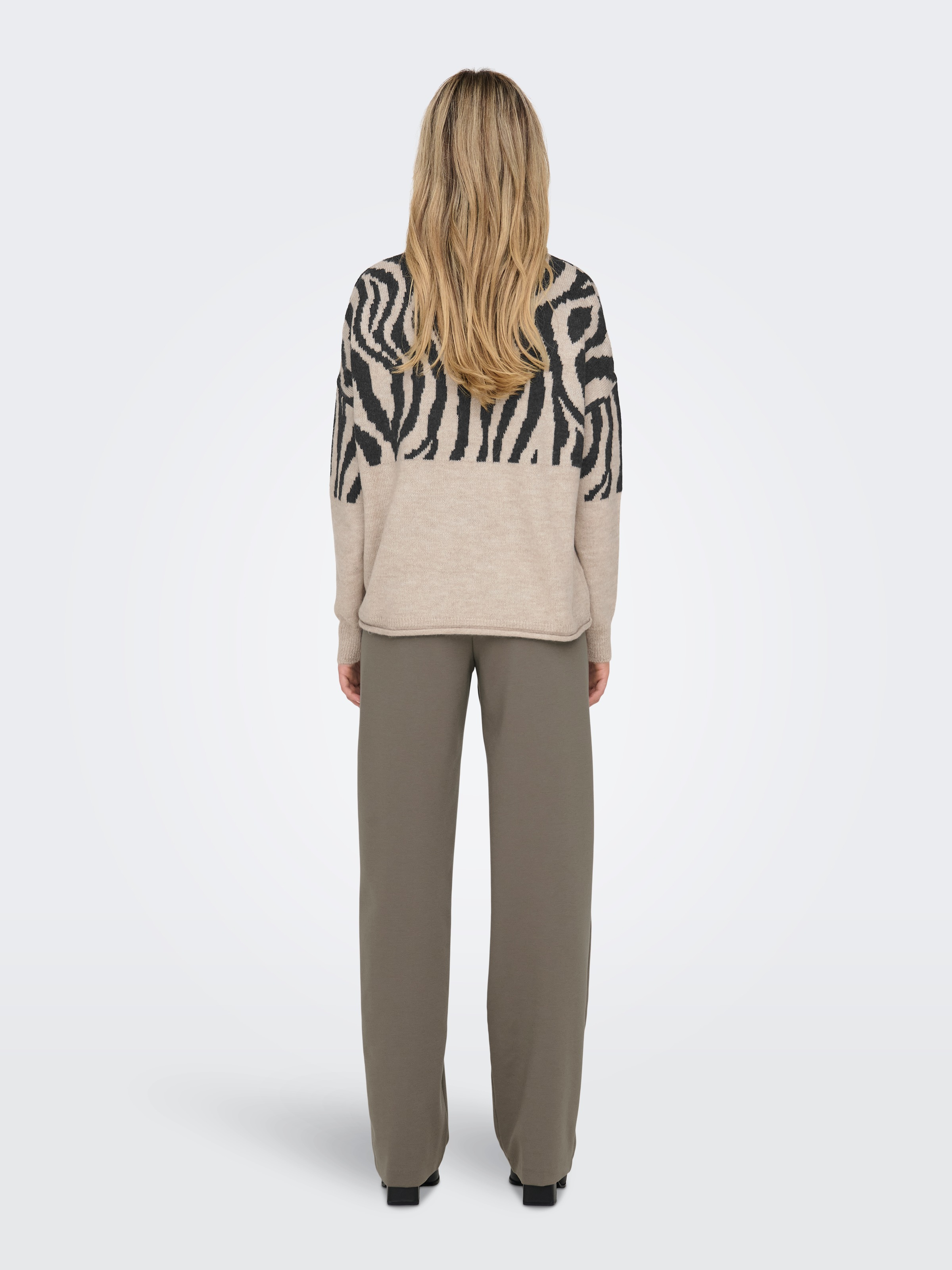 ONLY Rundhalspullover »ONLJADE ZEBRA LS O-NECK CC KNT«