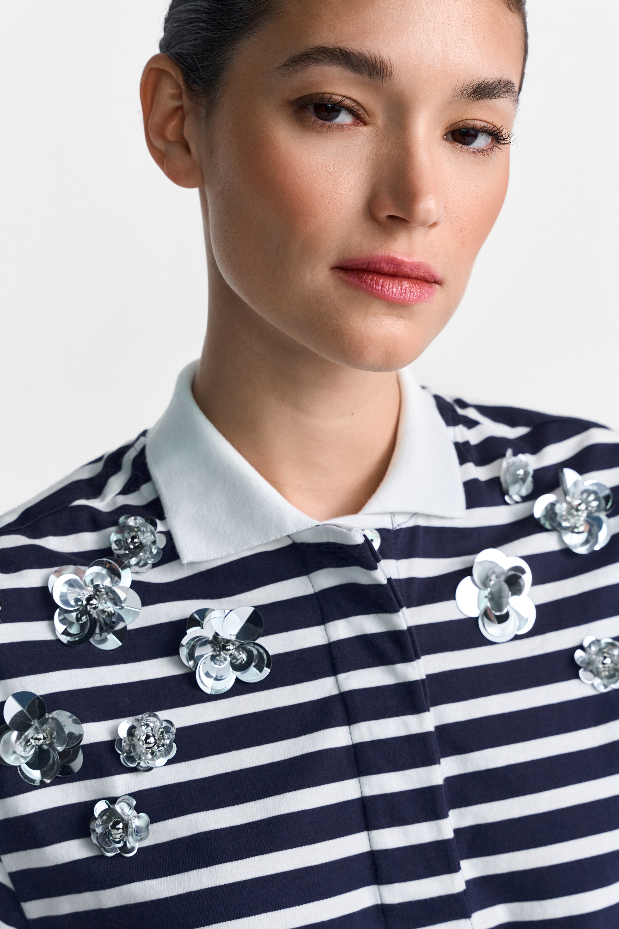 RICHROYAL Poloshirt mit Blume-Applikationen, Gerade Form