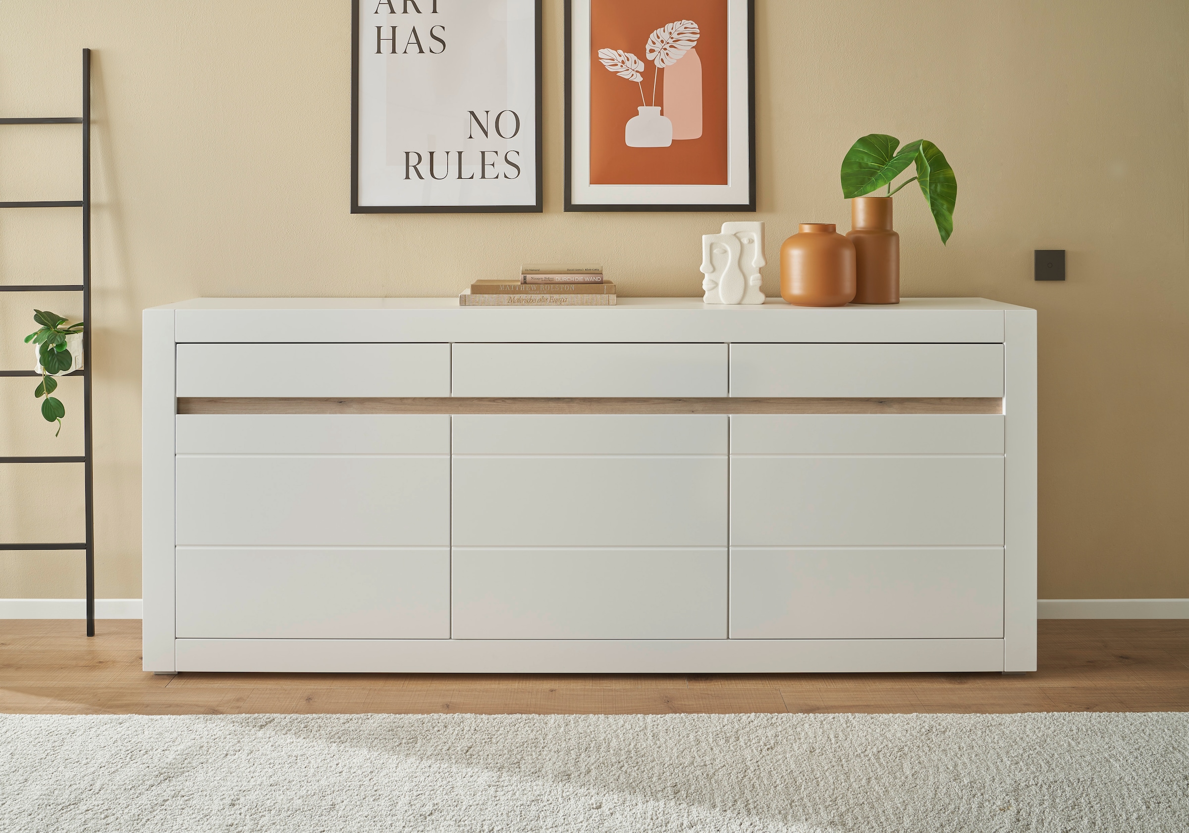 Home affaire Sideboard »Chester, moderne Anrichte, Kommode mit Stauraum, Schrank, Weiß Matt« 1 Stk. tlg. austauschbare Blende in Griffleiste, zeitloses Design, 217 cm breit