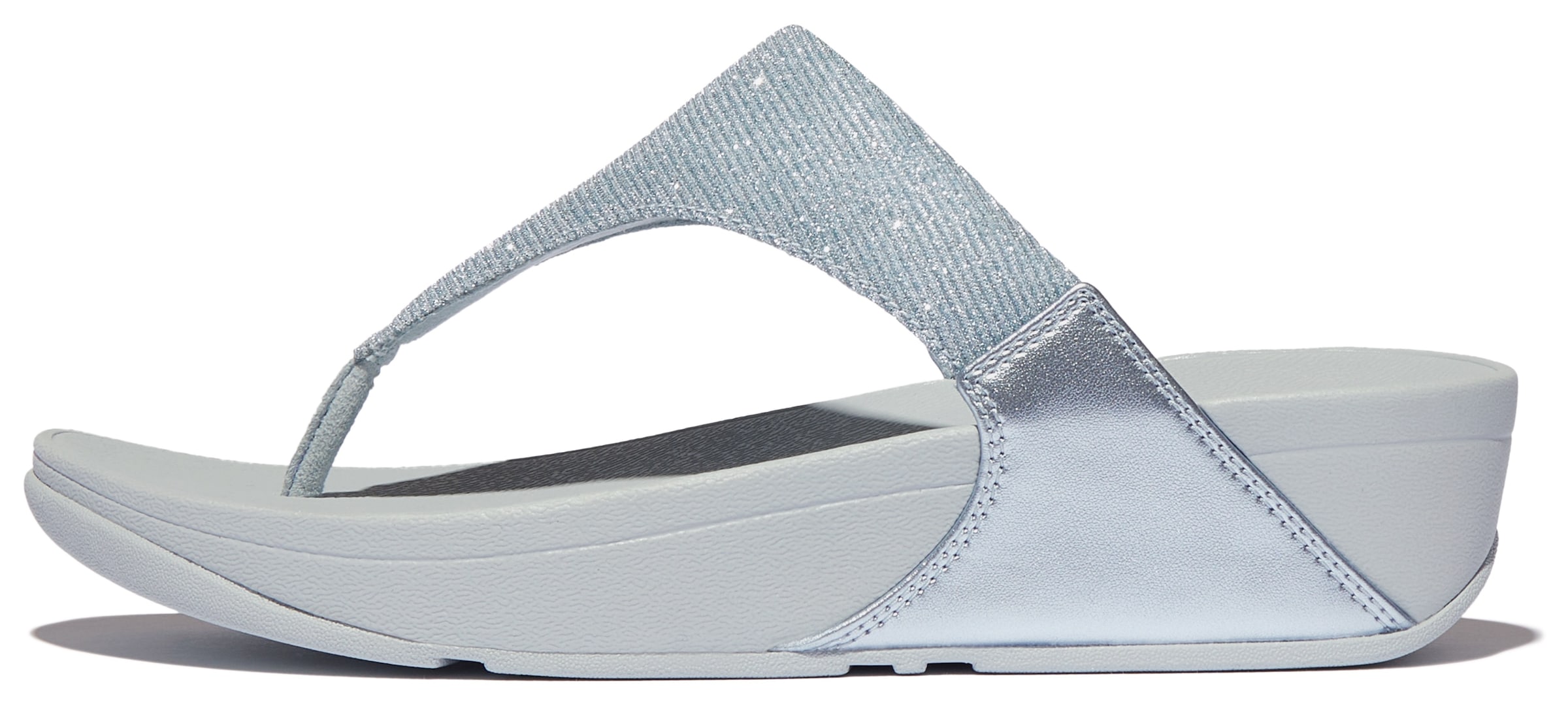 Fitflop Zehentrenner »LULU SHIMMERLUX TOE-POST SANDALS«, Keilabsatz, Sommerschuh, Schlappen in schimmernder Optik