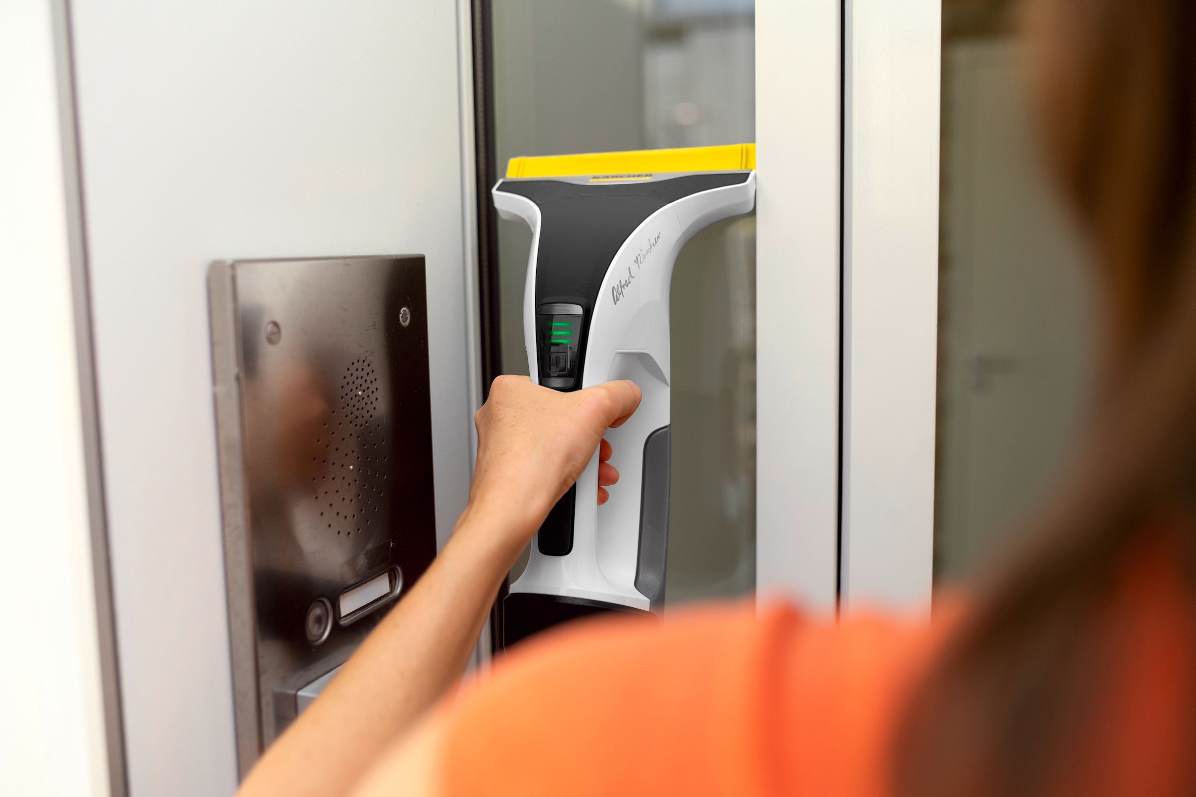 KÄRCHER Akku-Fenstersauger »WV 8 Signature Line« Allround-Einsatz im ganzen Haus