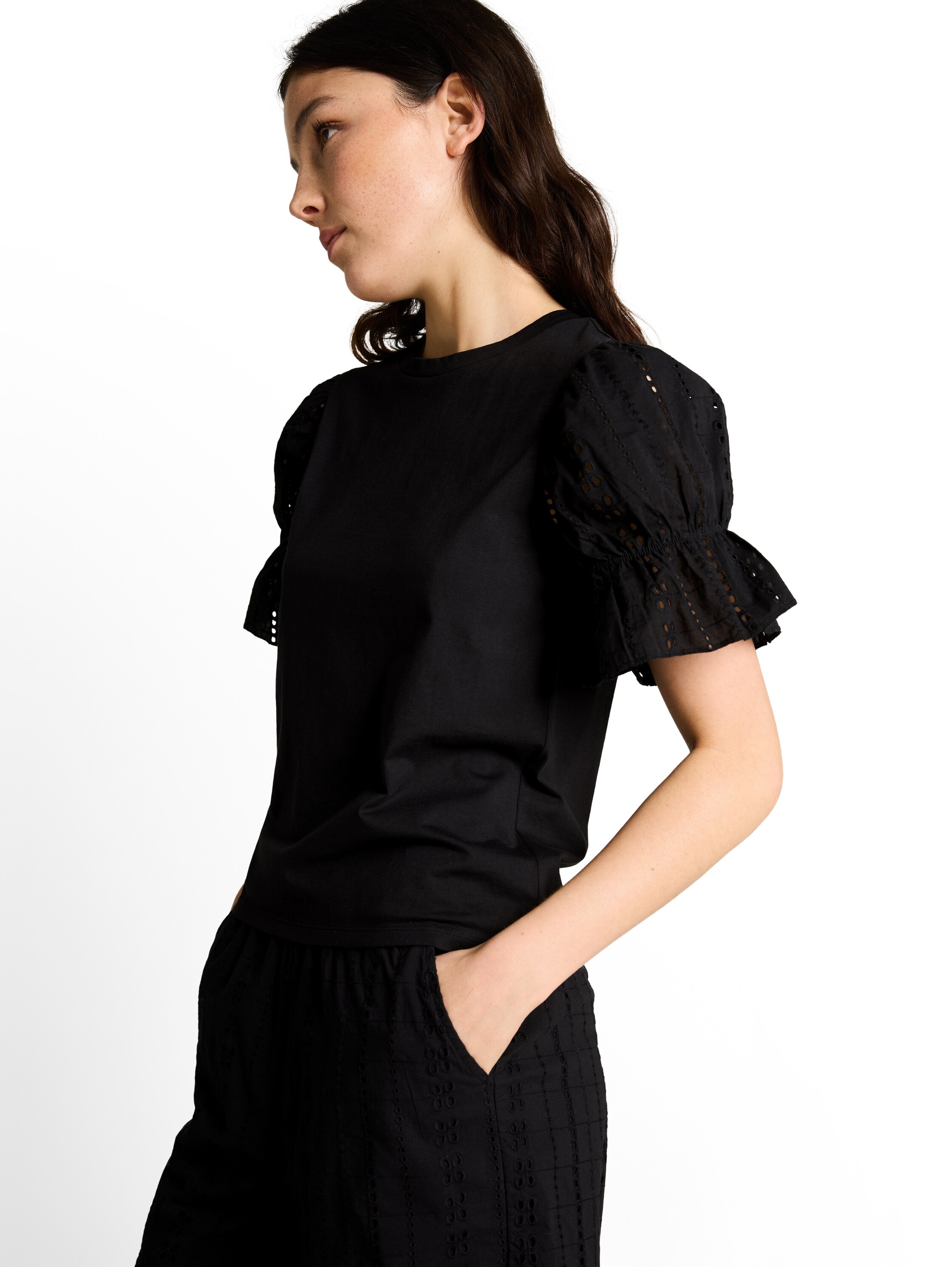 TOM TAILOR Denim Rundhalsshirt Sommershirt mit Häkel-Ärmel
