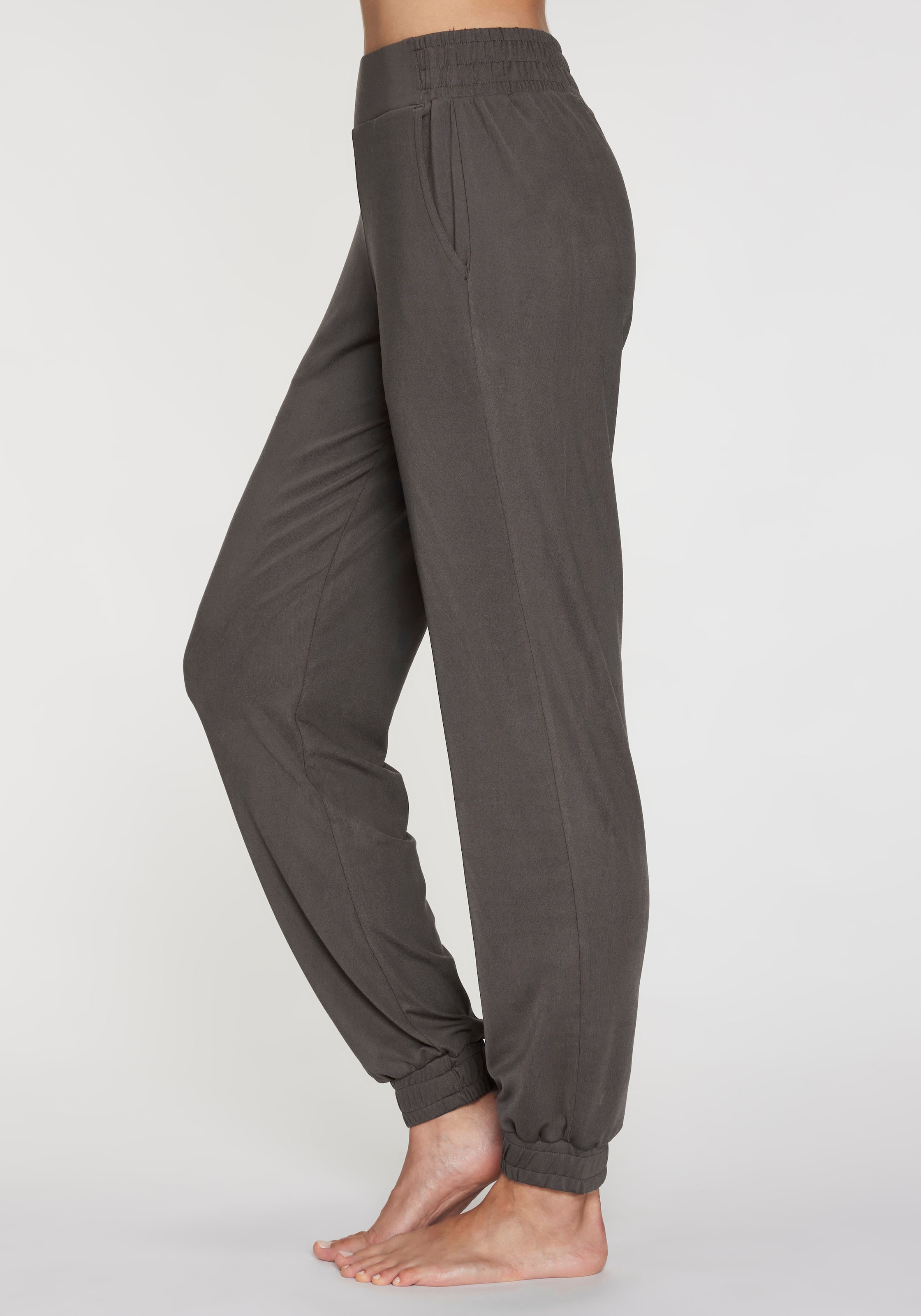 H.I.S Jogger Pants, mit elastischen Bündchen am Beinsaum, Loungewaer