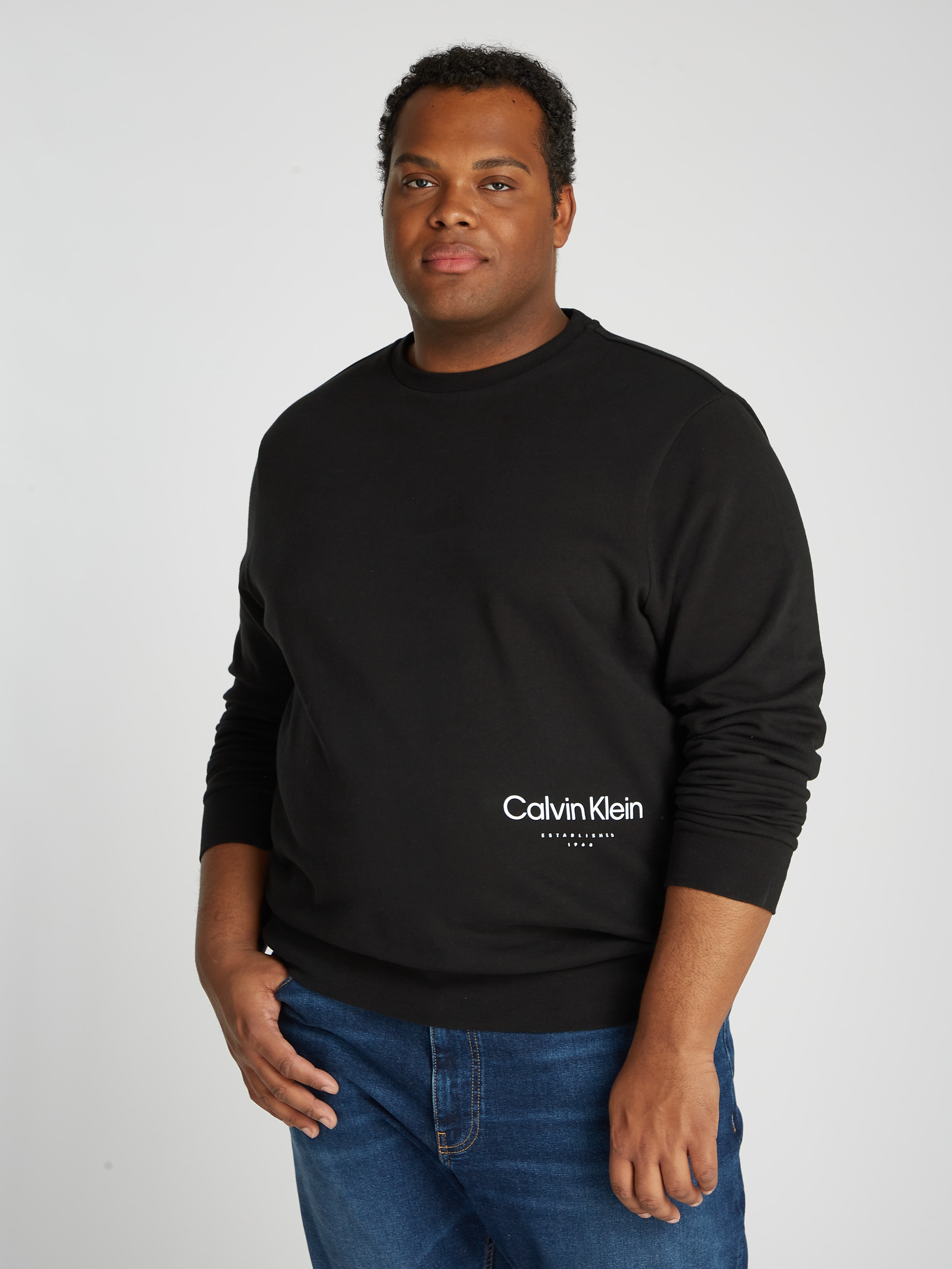 Calvin Klein Big&Tall Sweatshirt »BT_OFF PLACEMENT LOGO SWEATSHIRT«, in großen Größen mit Logoschriftzug