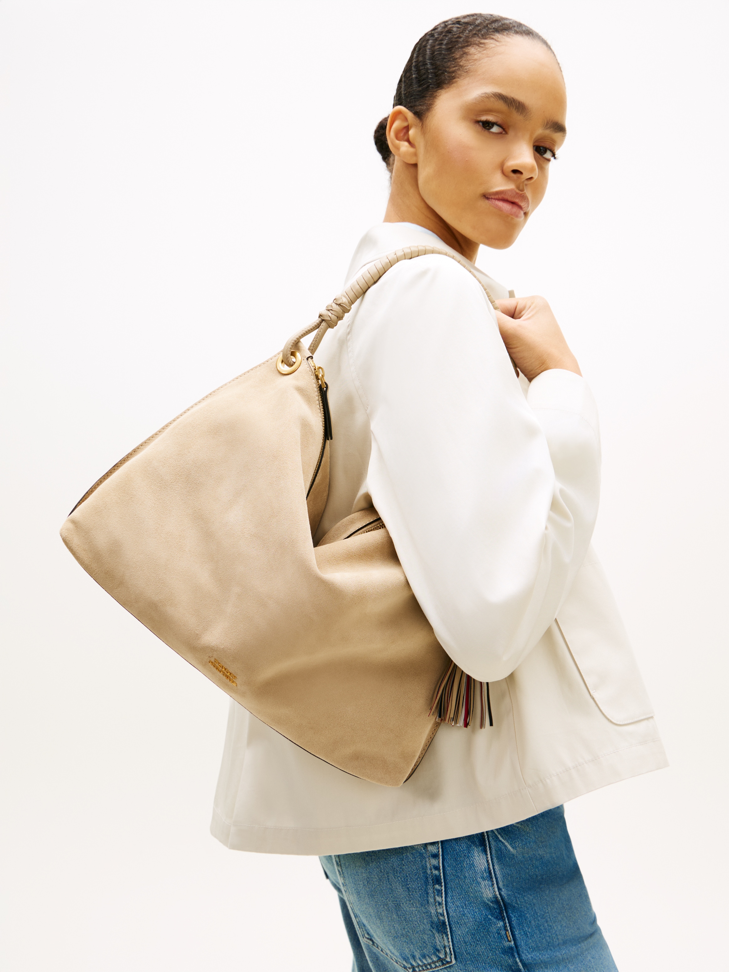 Tommy Hilfiger Schultertasche »TH STATEMENT LEATHER BAG SUEDE« Damen Tragetasche, Handtasche mit modischen Quasten