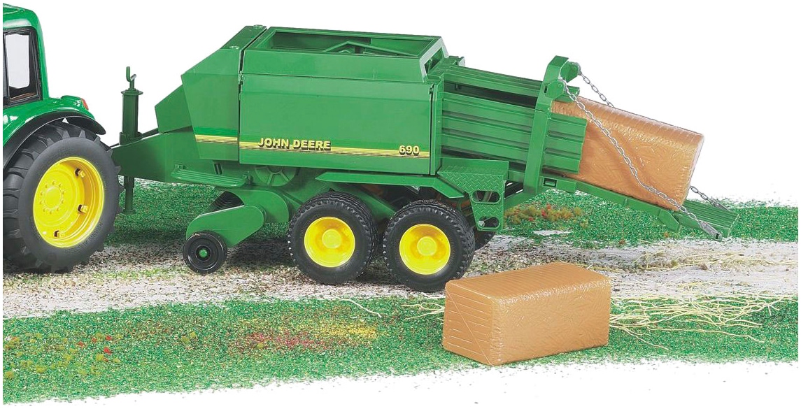 Bruder® Spielfahrzeug-Anhänger »John Deere Grossballenpresse (02017)« Made in Europe