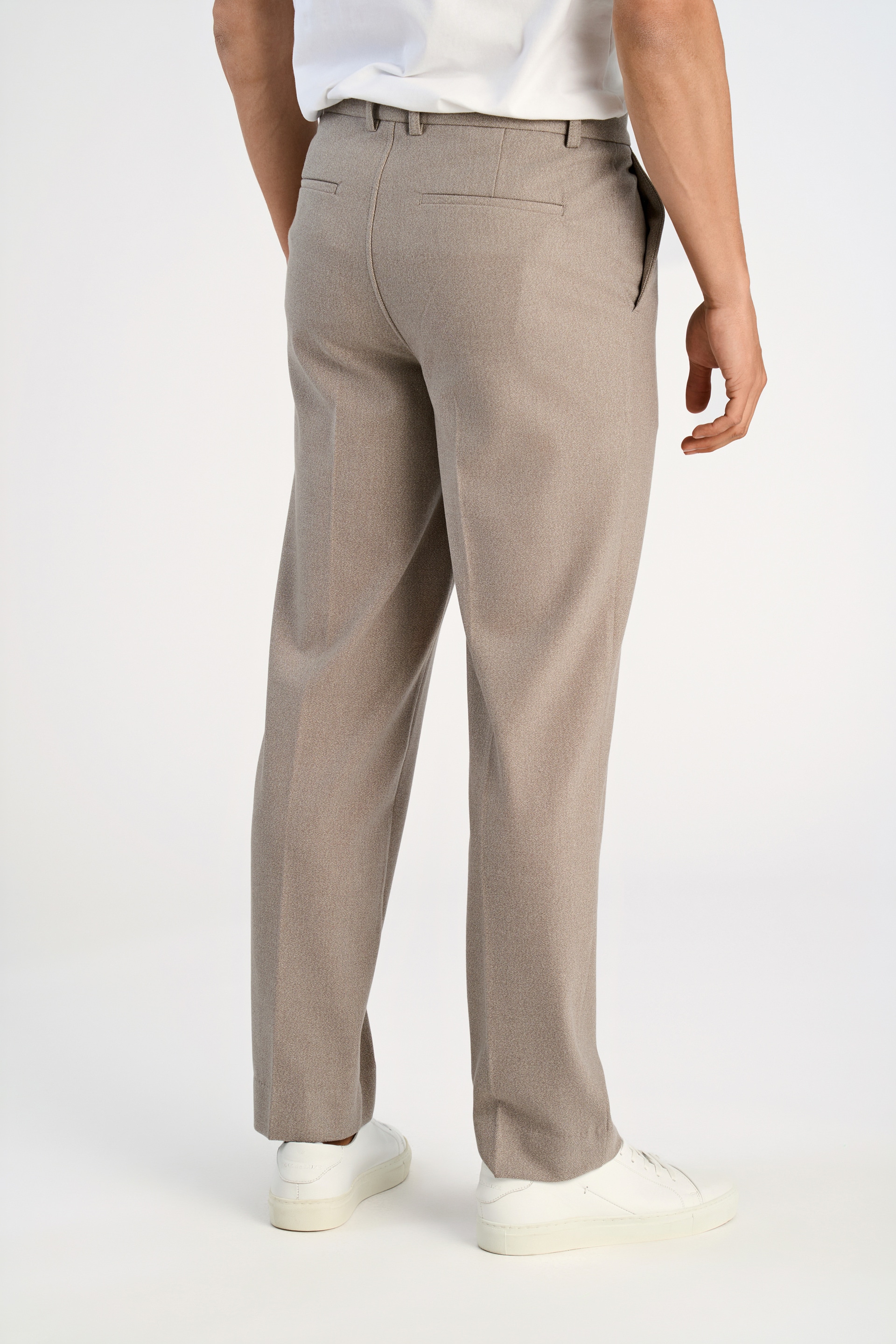 LINDBERGH Chinohose  mit Bundfalte und Stretch