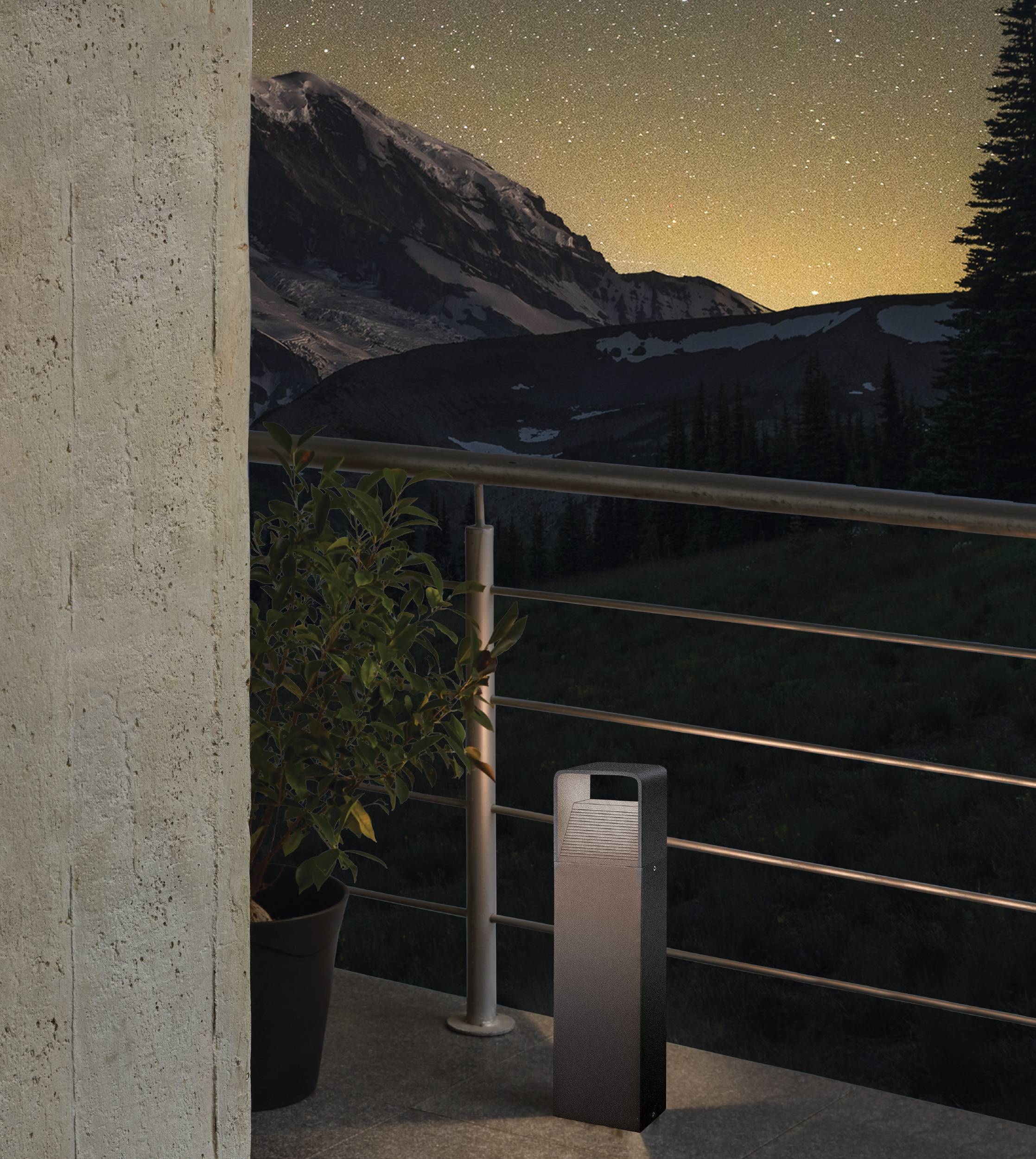 EGLO Sockelleuchte »Doninni 1 Außen-Stehlampe, Außenleuchte aus Kunststoff, IP44, Lampe« LED-Modul 1 Stk. Warmweiß Stehleuchte - L13,5 x B7,5 x H40 cm - anthrazit - 6,2W inkl.